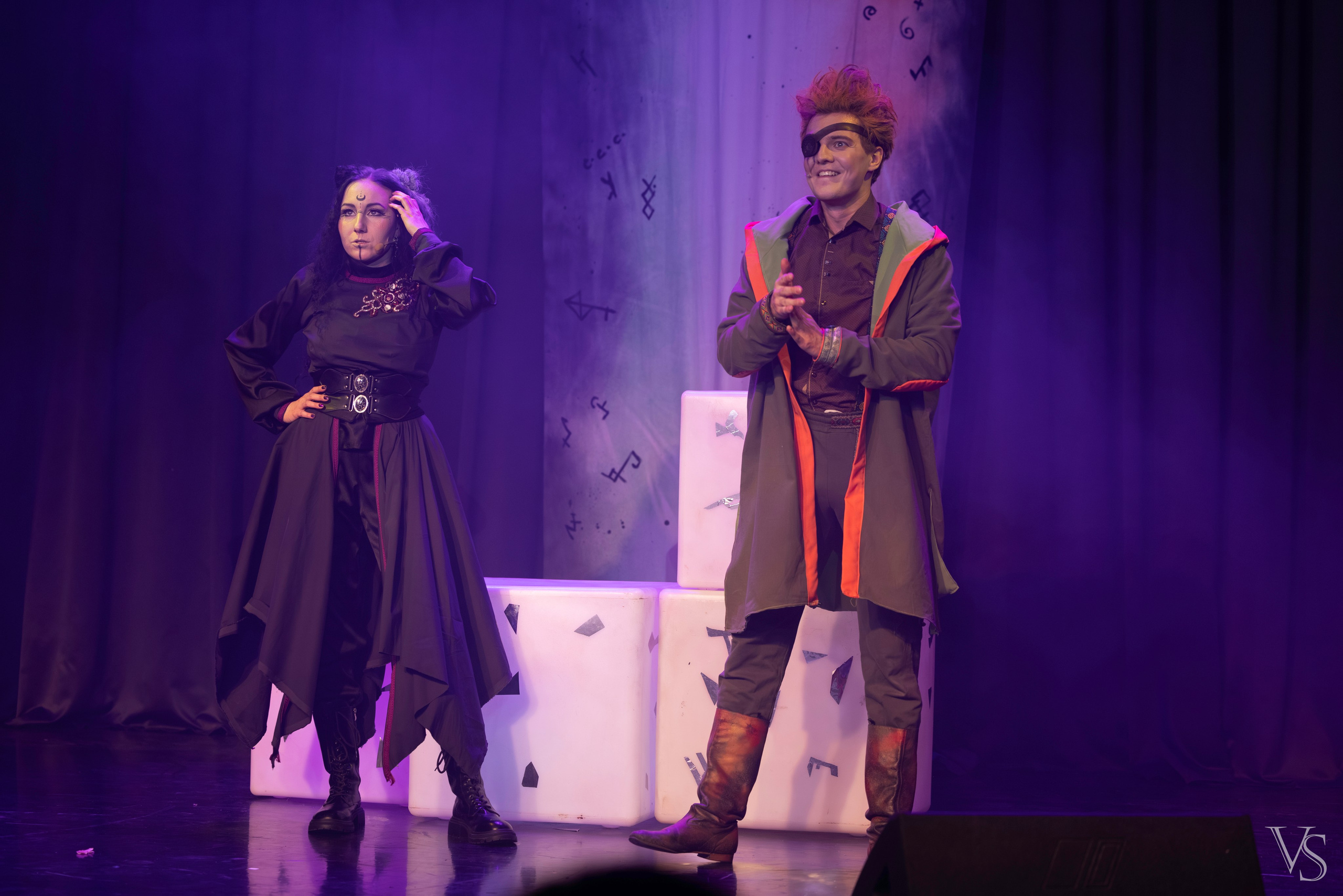 Книга стихий 25.01. Фотограф Виктор Степанов