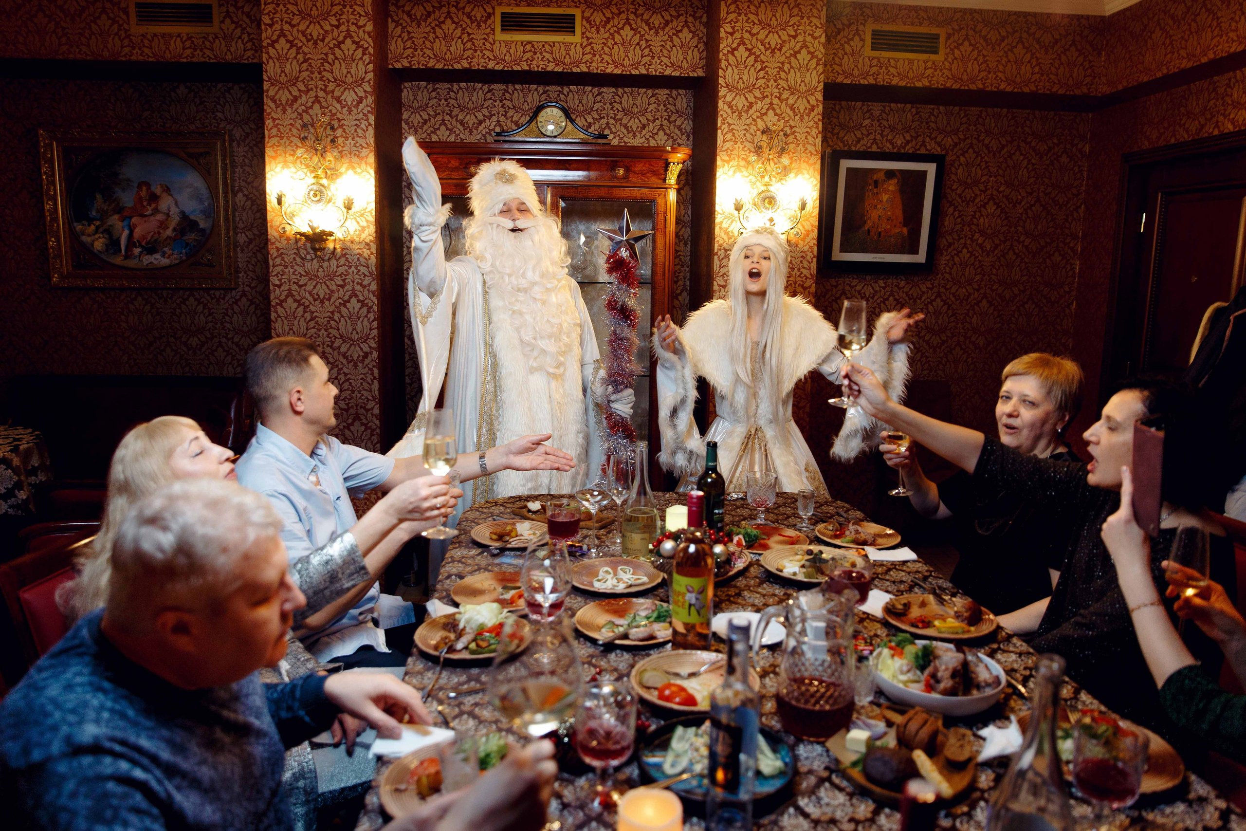 Новогодний «Иван Васильевич». Ваш репортажный фотограф Артемий Антонов