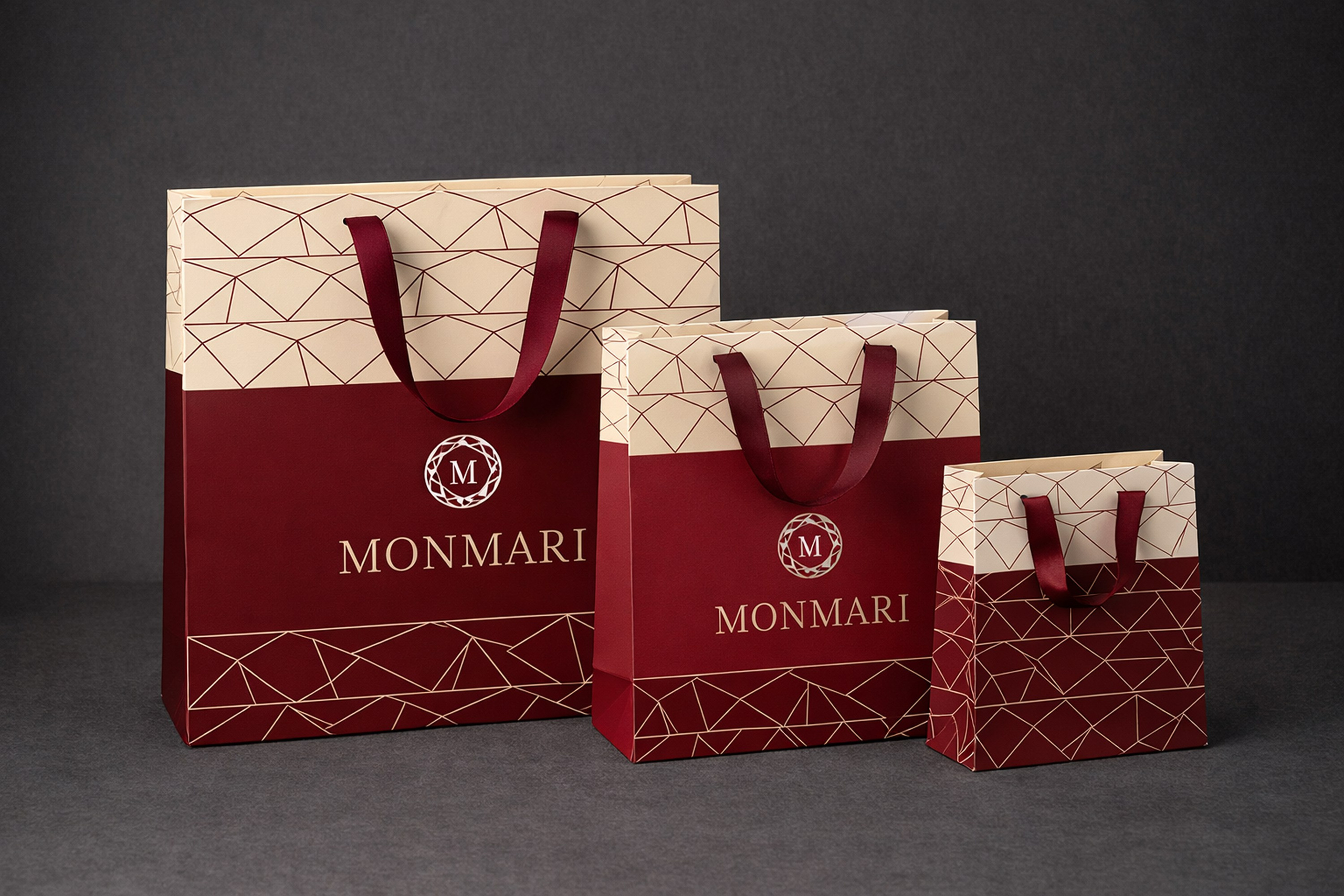 MONMARI. Олеся Бакулина, графический дизайнер, иллюстратор