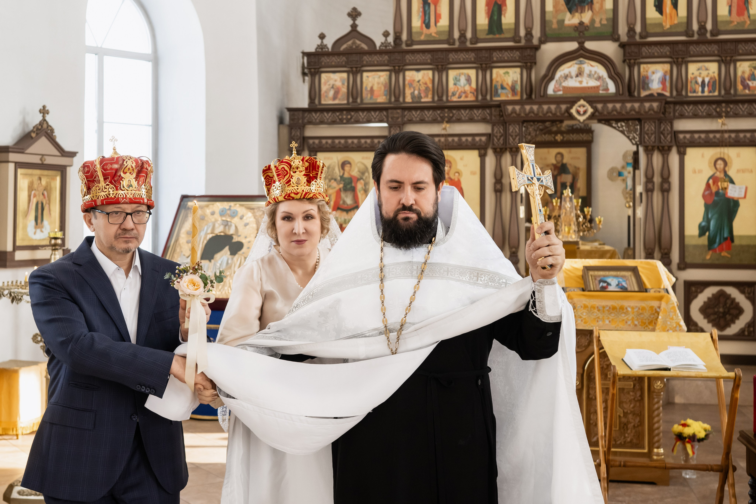 Храм Страстотерпцев (п.Южный). Церковный фотограф на Таинство Крещения и Венчания в Оренбурге и Оренбургской области Екатерина Белкина
