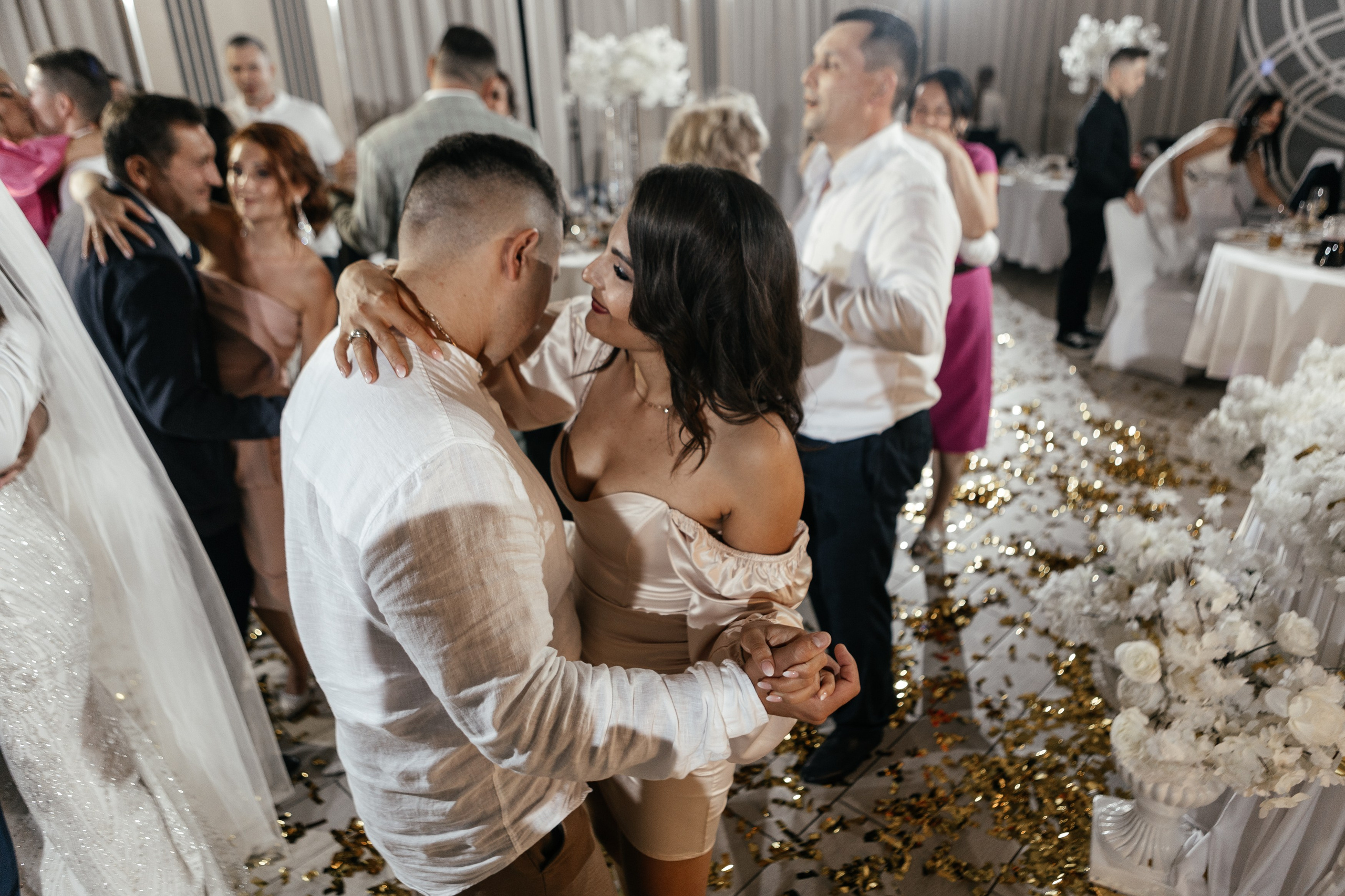 Свадебный фотограф Уфа — Руслан ГабдлисламовЖивые эмоции, красивые кадры, воспоминания на всю жизнь.Работаю по всей Республике Башкортоста. Свадебный фотограф Уфа Руслан Габдлисламов