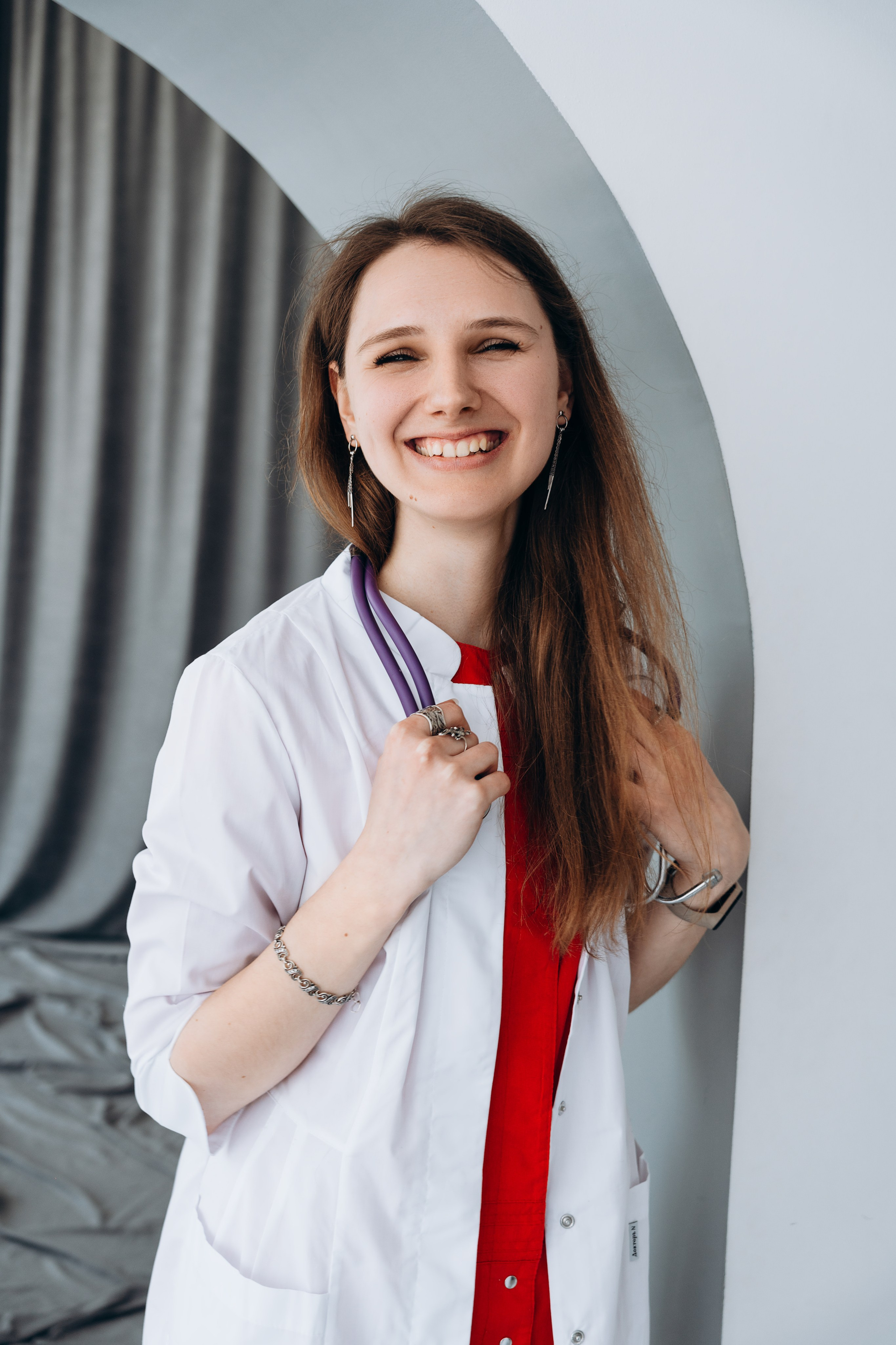 Фотосессия для медицинского коллектива. Портретный свадебный фотограф Крым | Евгения Щитенко