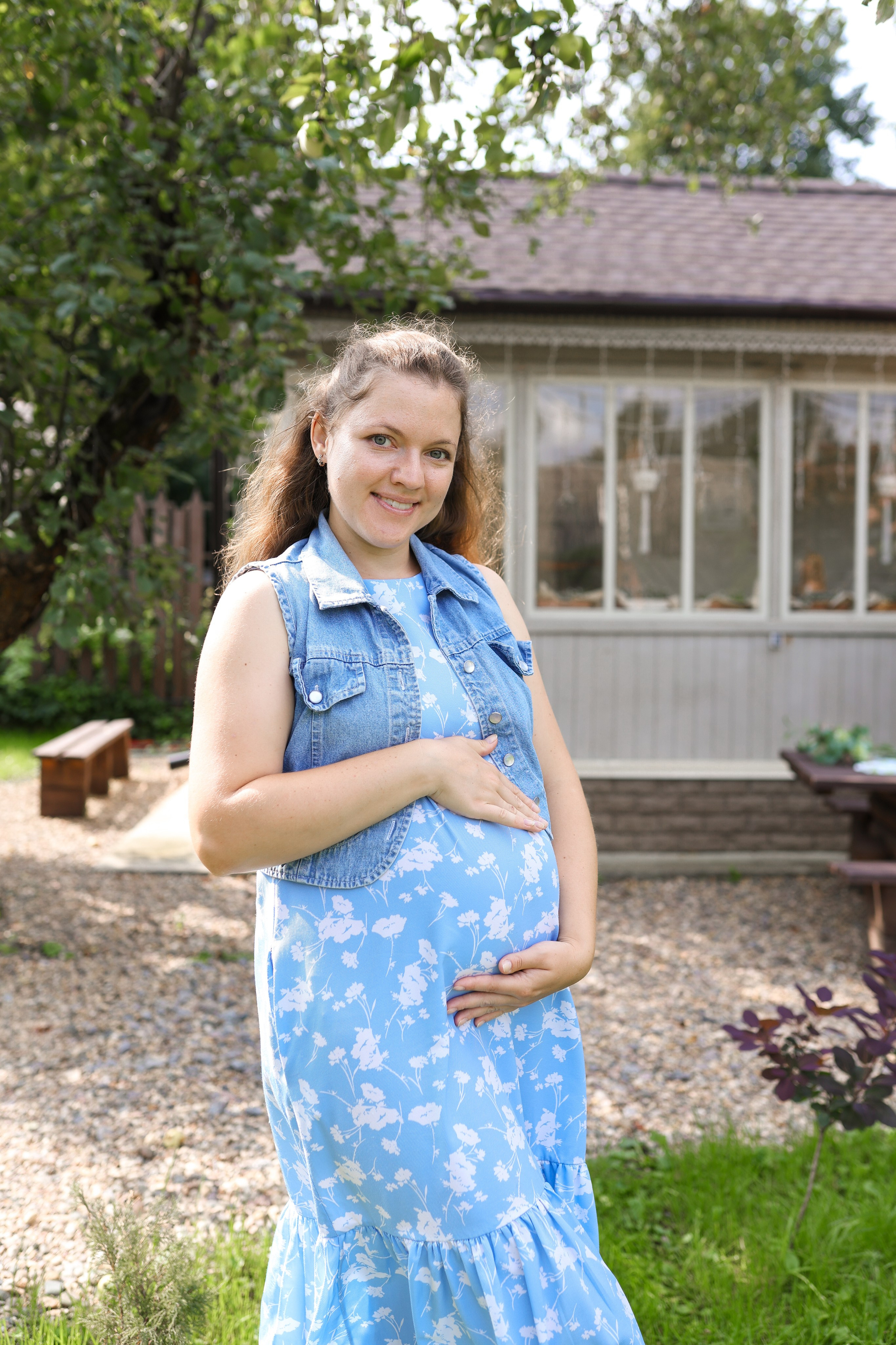 Фотосессия беременности в загородной студии Купавна. Фотограф в Железнодорожном и Балашихе