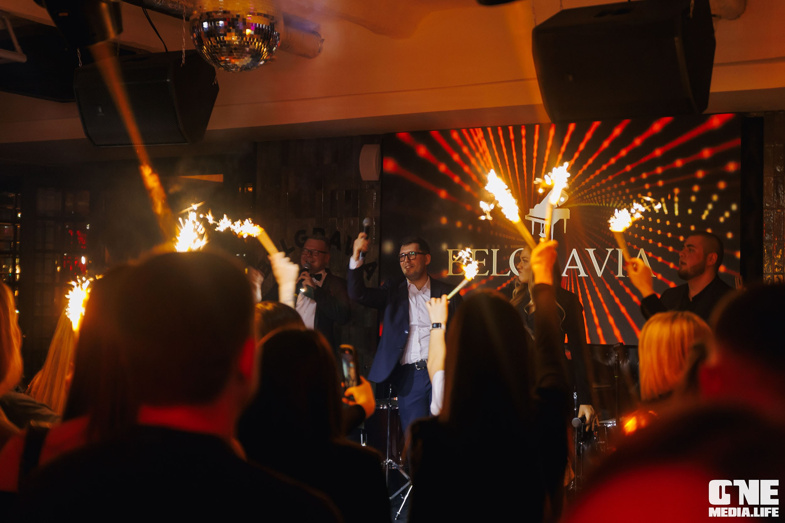 Фоторепортаж из караоке-клуба Белгравия. One Media Life: фоторепортажи, фотоотчеты с мероприятий и заведений