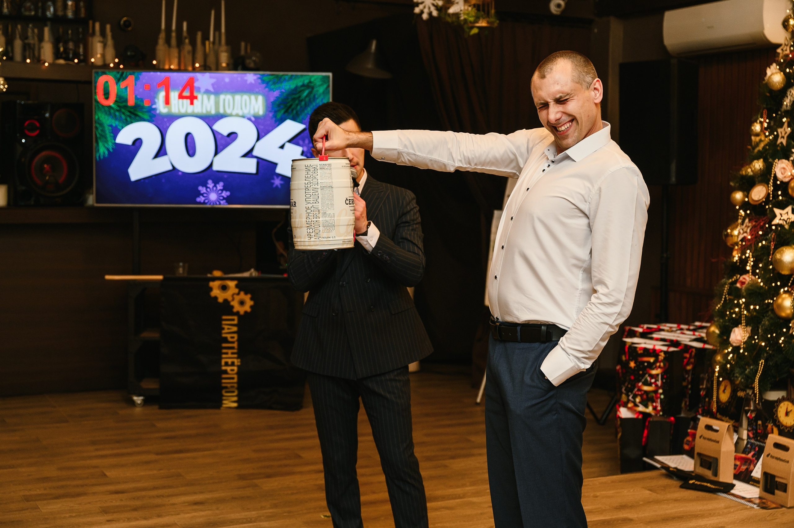 Новогодний корпоратив в «Алых парусах». Wedding and family photographer USA