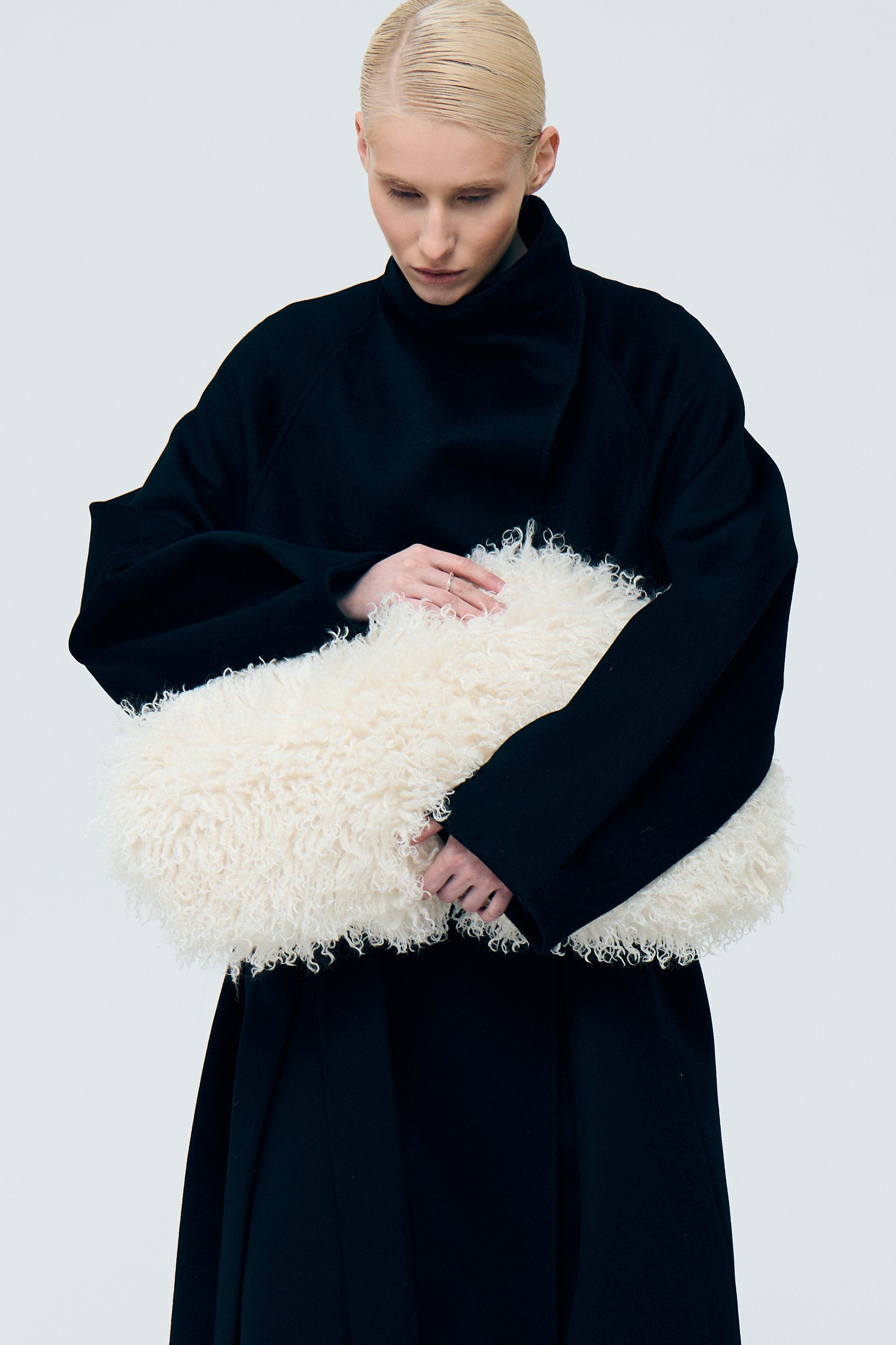 Furly. Фотограф в Санкт-Петербурге модельные тесты каталоги бренды лук бук