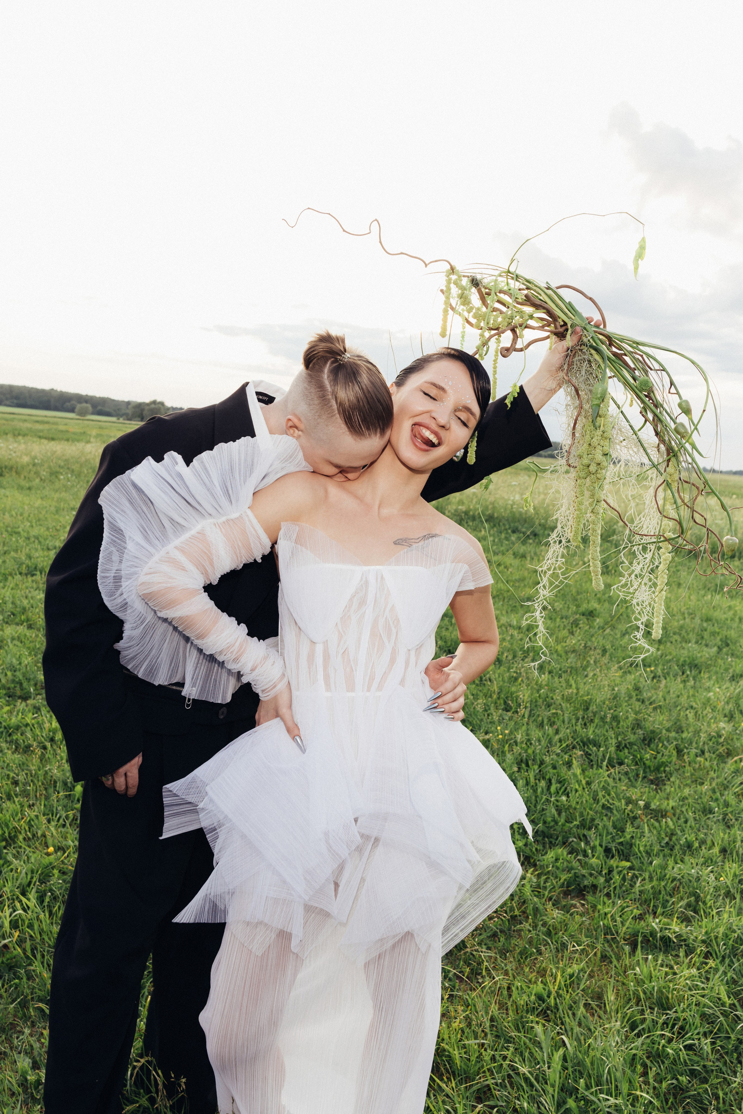 @avtors.agency. Свадебный и репортажный фотограф в Москве Владимир Сергеев | Naysaikolo