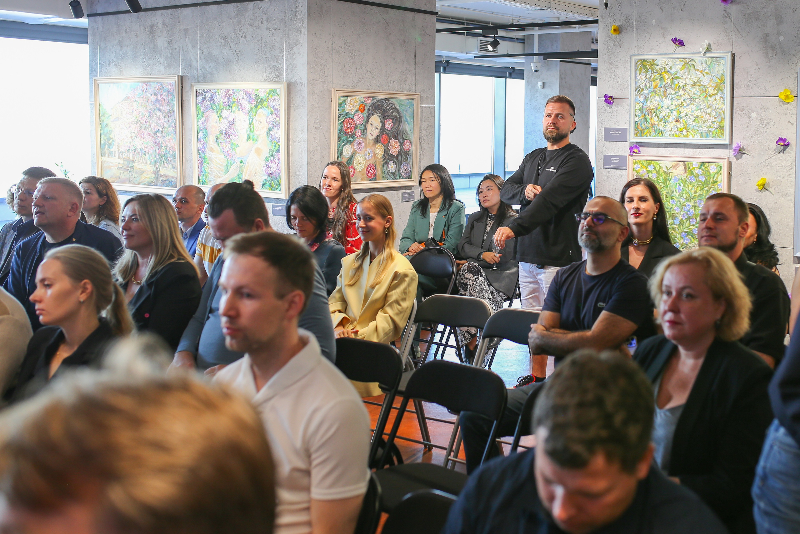 Репортаж Арт-пространство  Zarenkov Gallery, Адвекс — Новостройки, подведение итогов года. Свадебный и Репортажный фотограф в Санкт-Петербурге