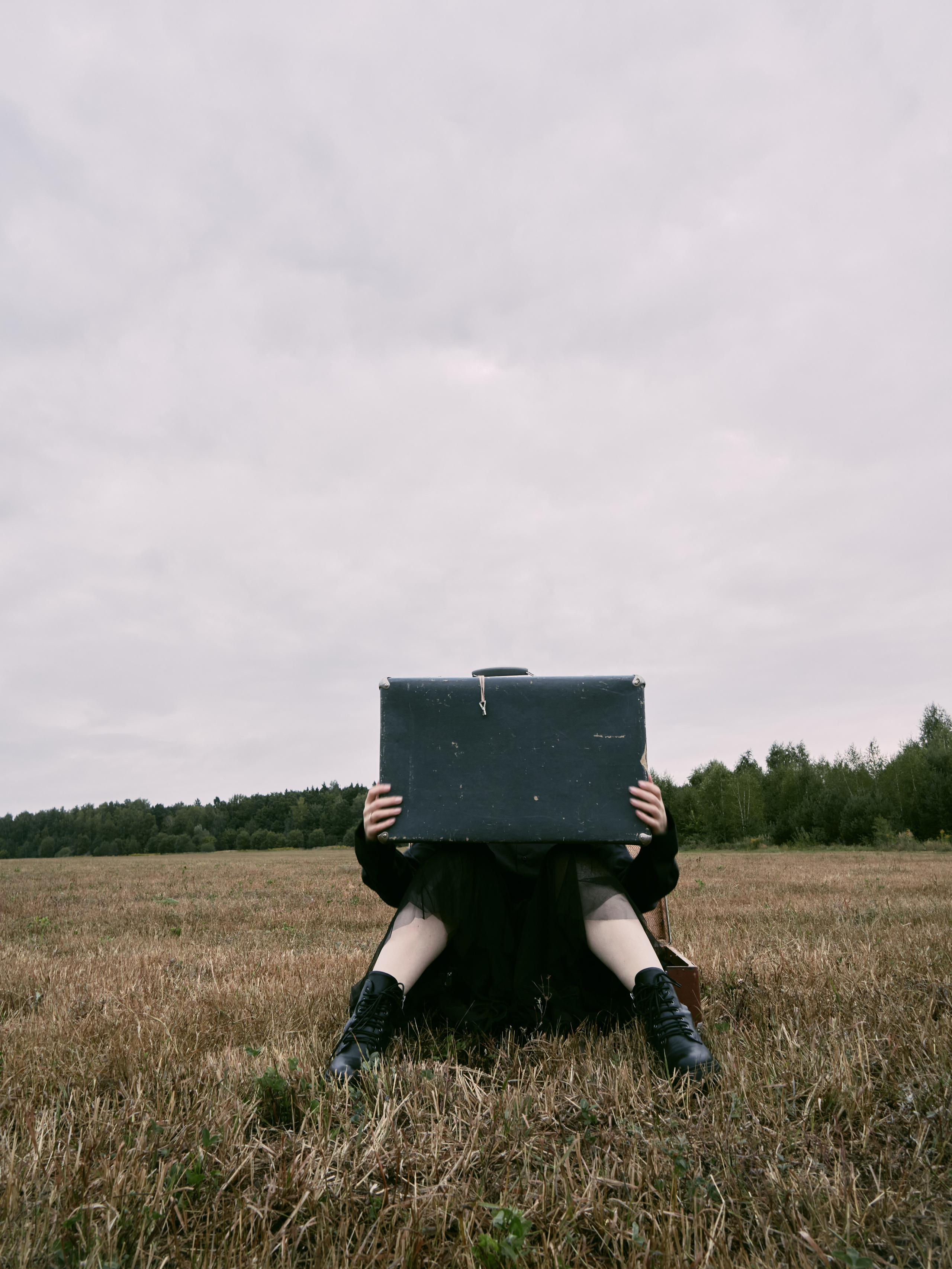 В чемодане. Фотосессии коммерческие и творческие в Москве. Вика Эдельман