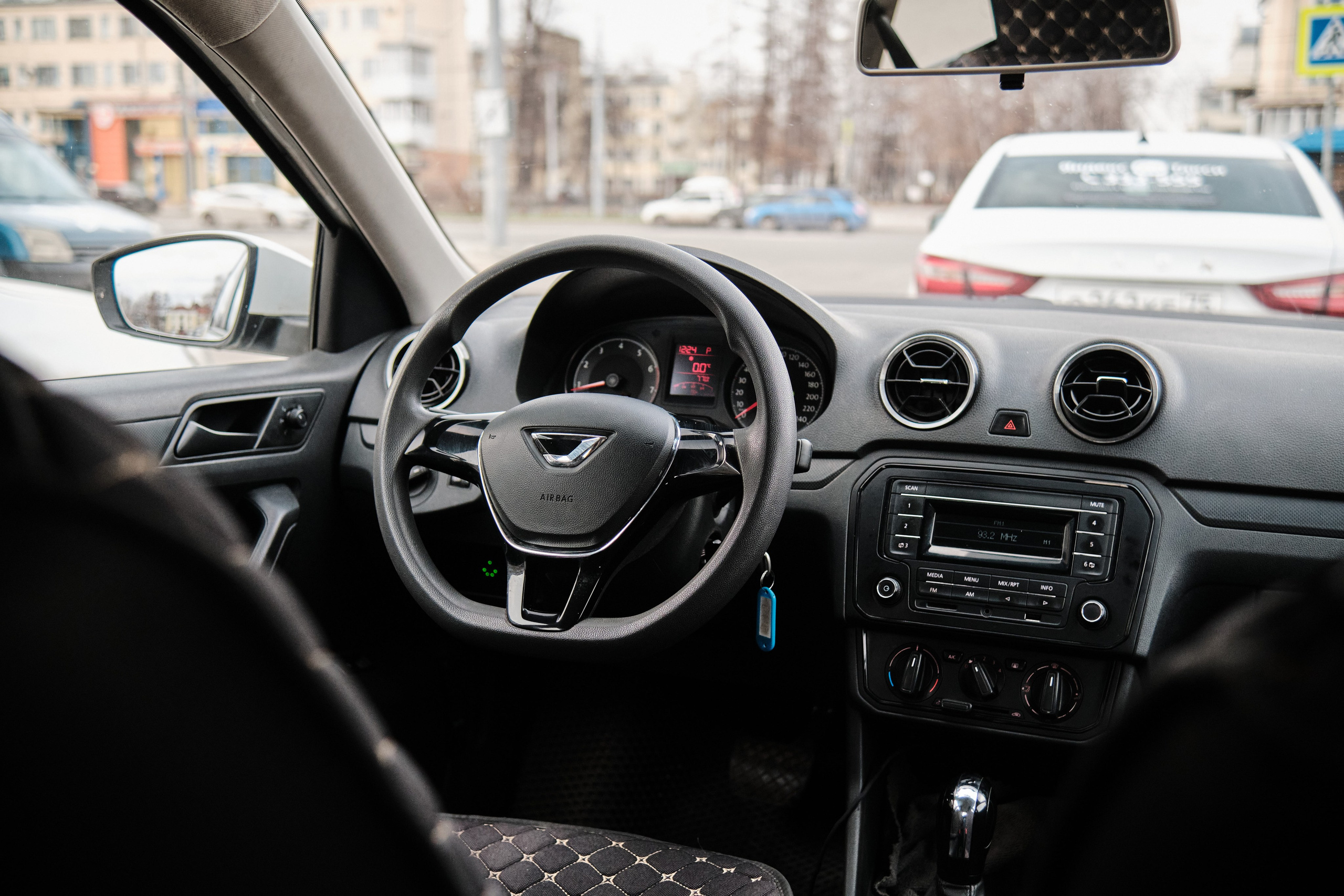 Новый автопарк Яндекс такси в Новокузнецке. Свадебный и семейный фотограф в Новокузнецке Иван Иванов