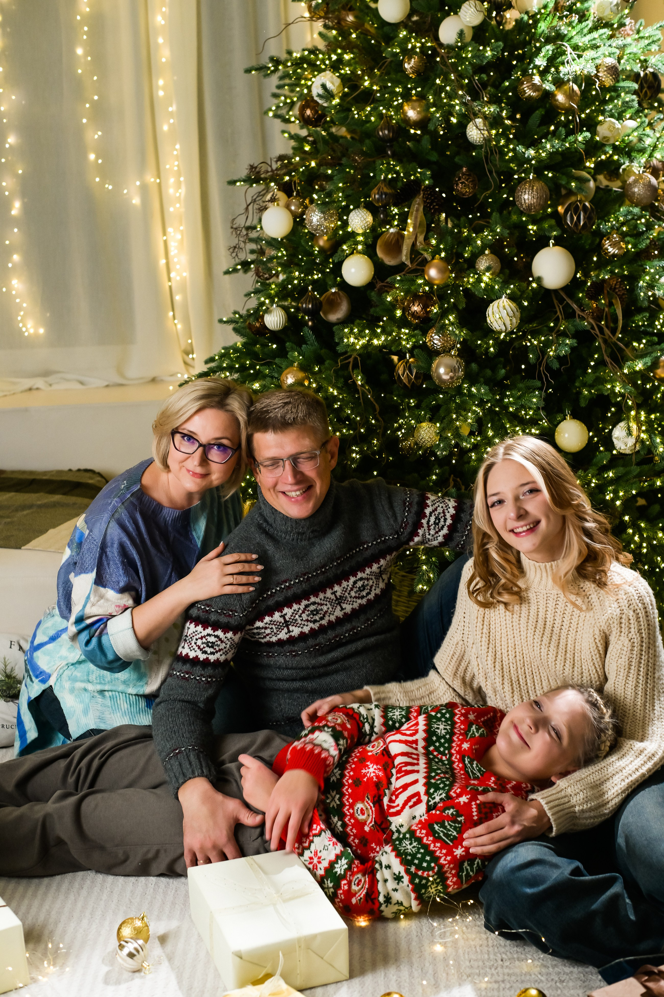 Семья Александра, Сашеньки, Юленьки и Катюши