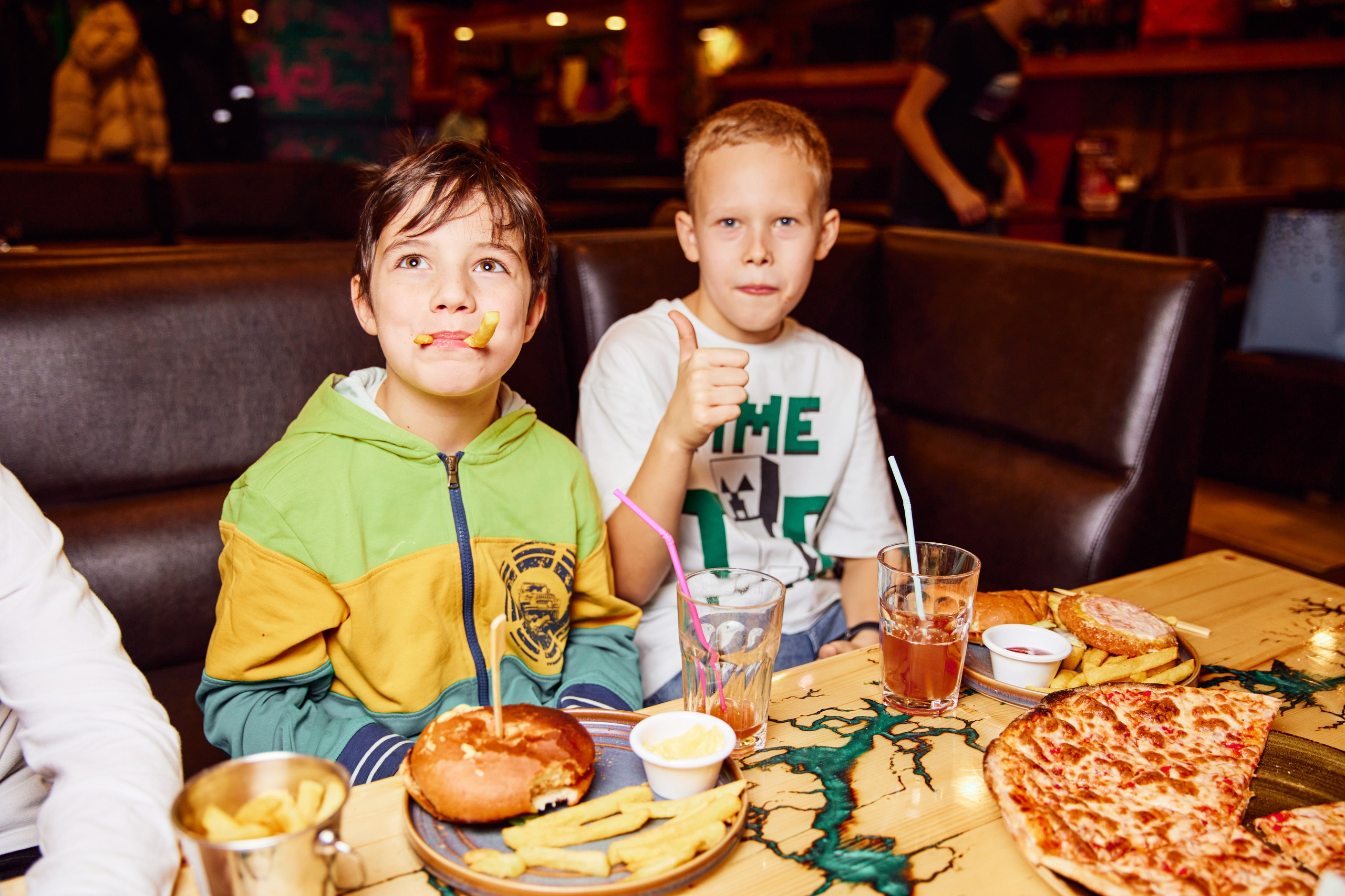 Репортажи/праздники. Фотограф Москва|Ясенево Яна Новокрещенных