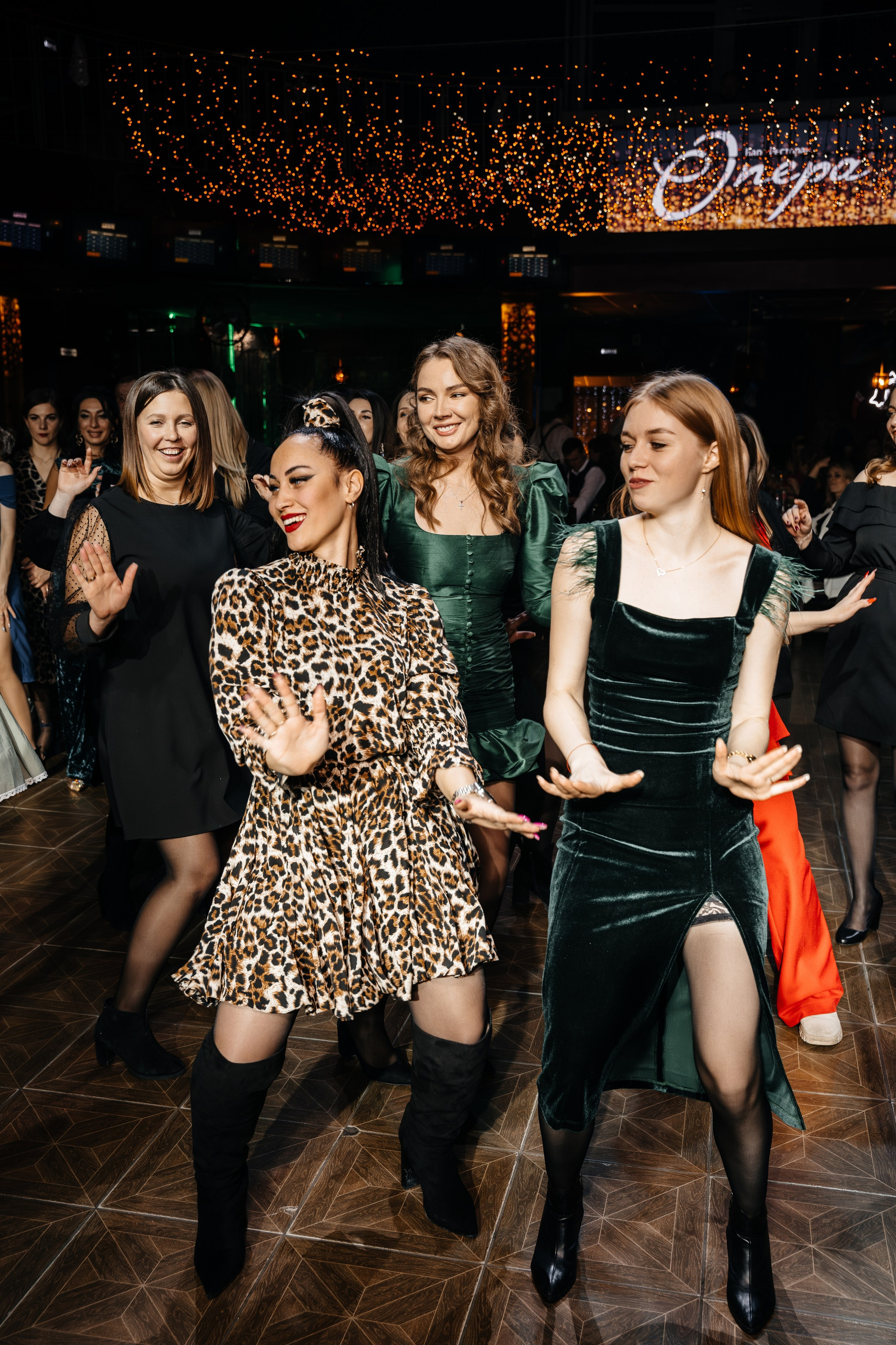 Корпоратив «СОВКОМБАНК». Свадебный фотограф Барнаул Алексей Павлов