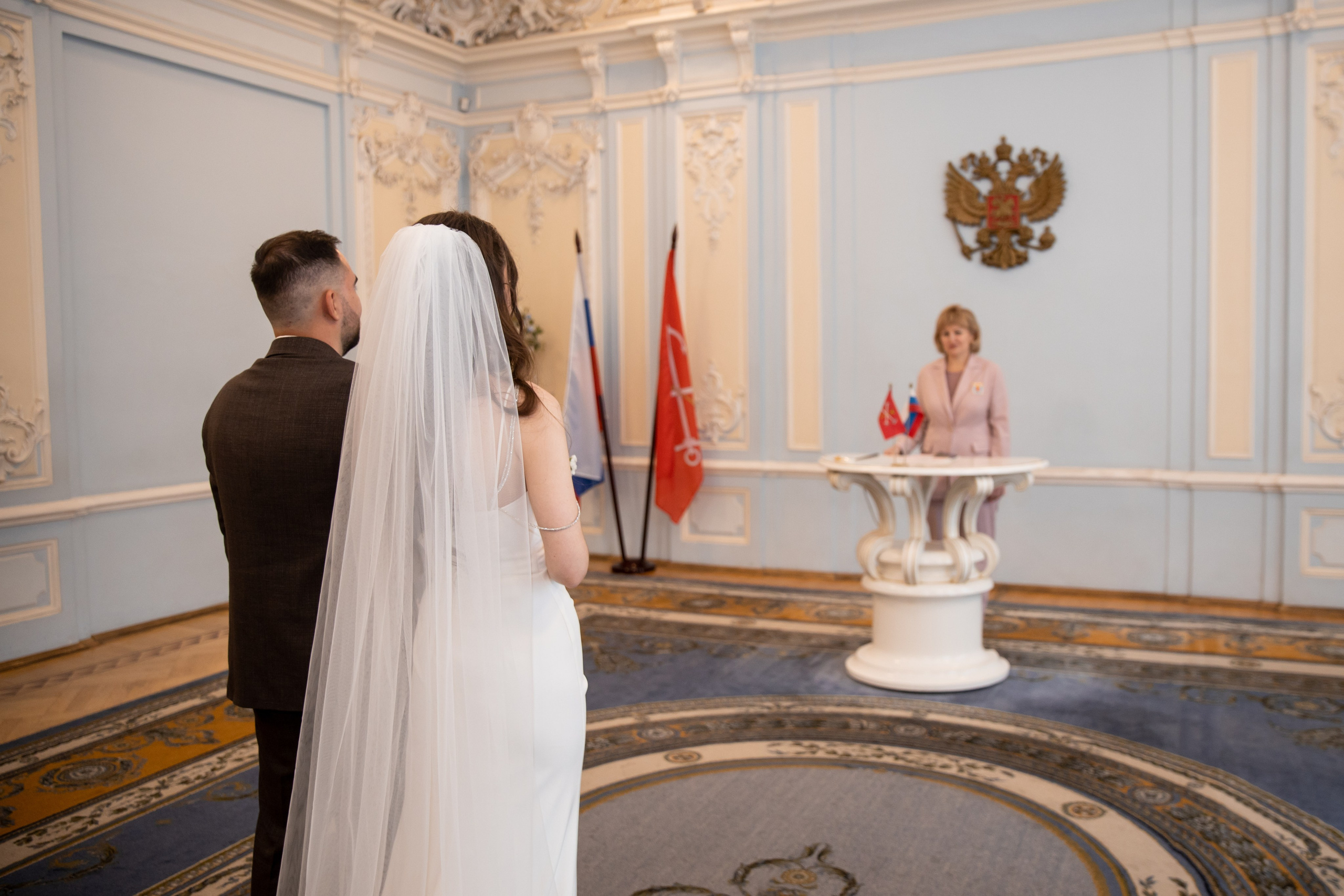 Анна и Александр / Прогулка + ЗАГС. Свадебный и семейный фотограф в Москве Диана Левченко