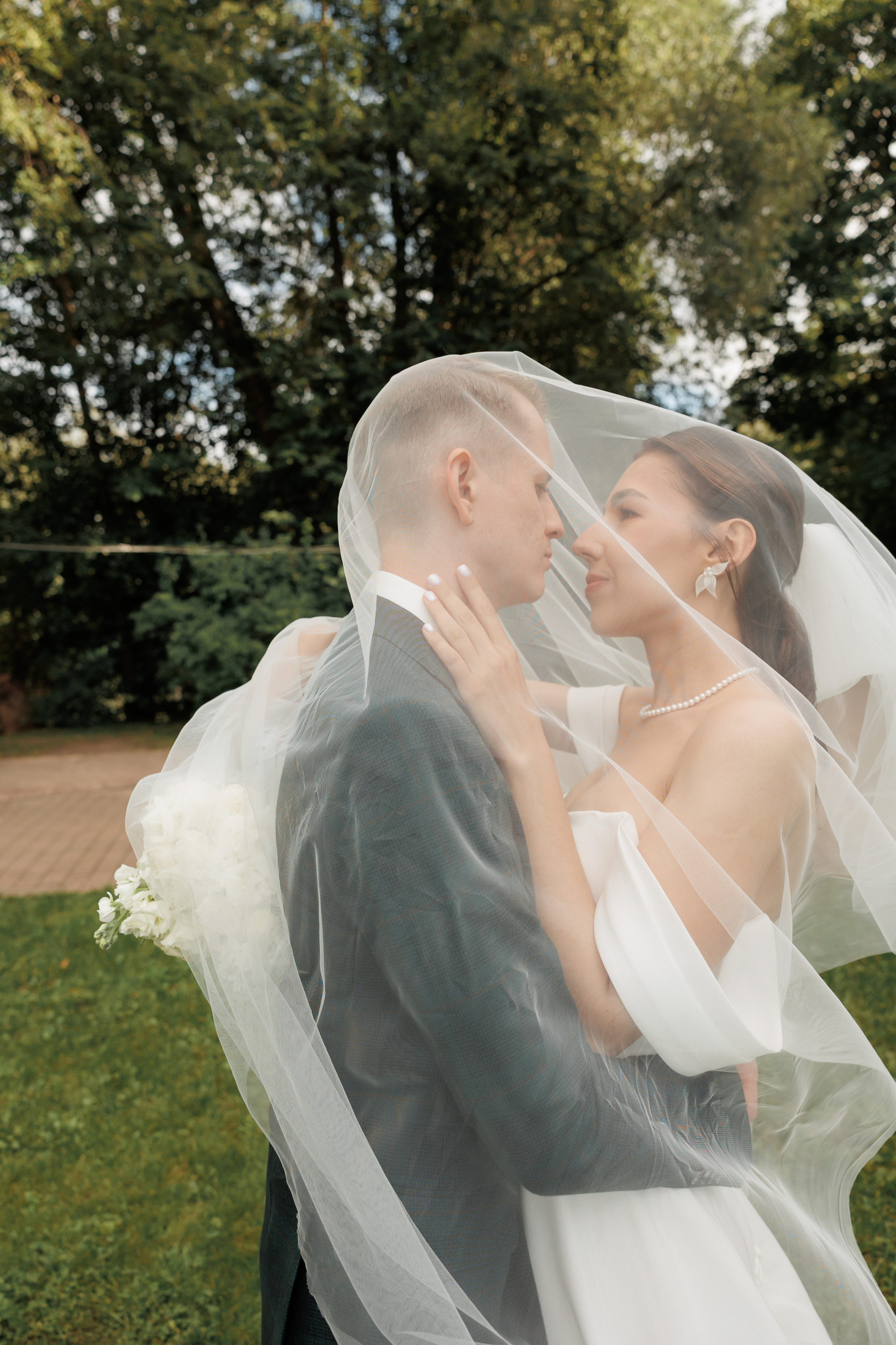 Регистрация в отеле Fish Point, ЗАГС Бутово, прогулка в Остафьево. Свадебный и репортажный фотограф (Москва, Королев и другие)