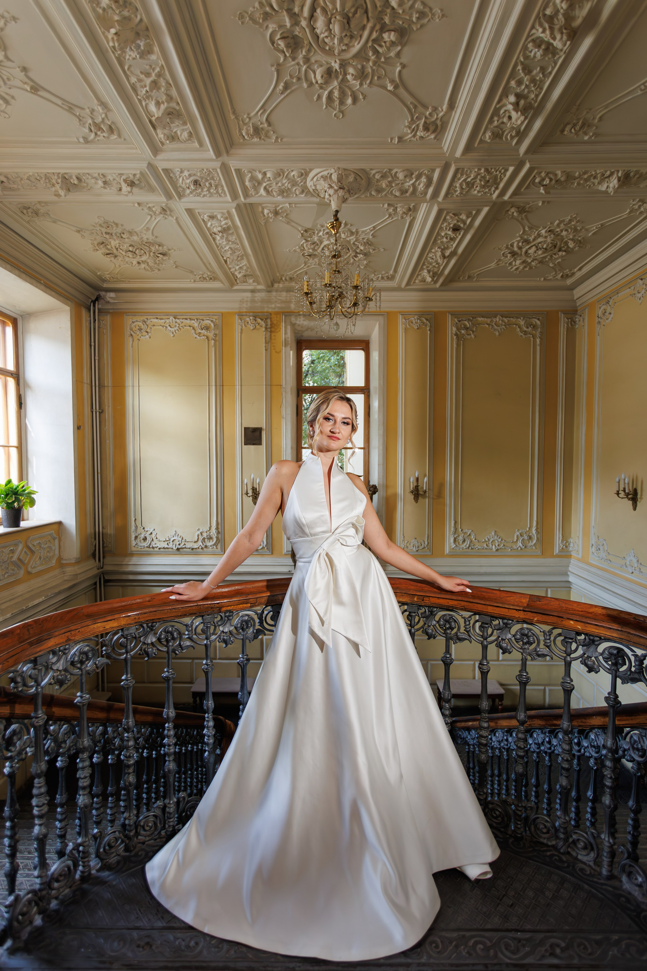 Фотосессия невесты в библиотеке им. А.С. Пушкина Москва