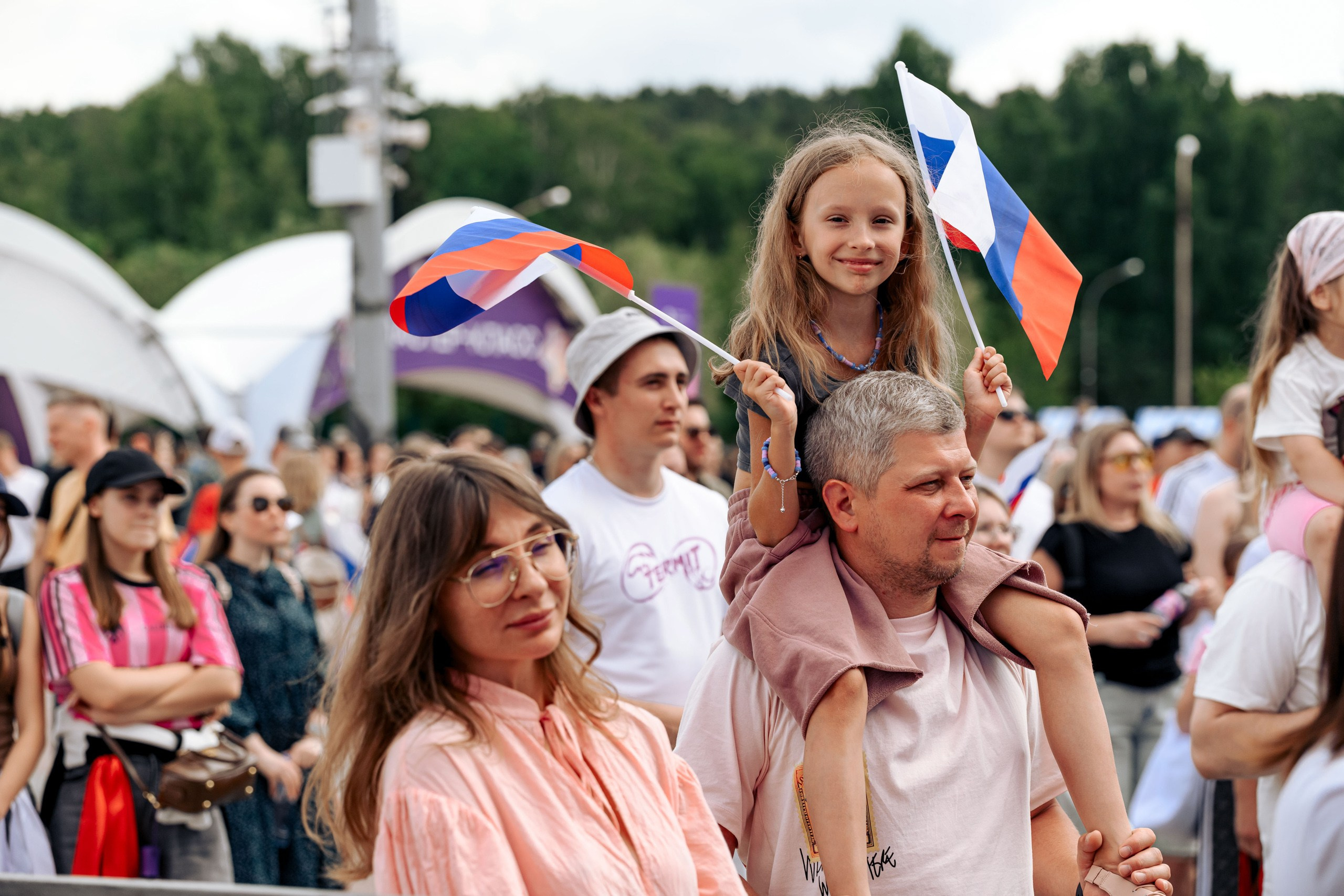 БЛОГЕРЫ РОССИИ. Максим Комаров — Профессиональный фотограф