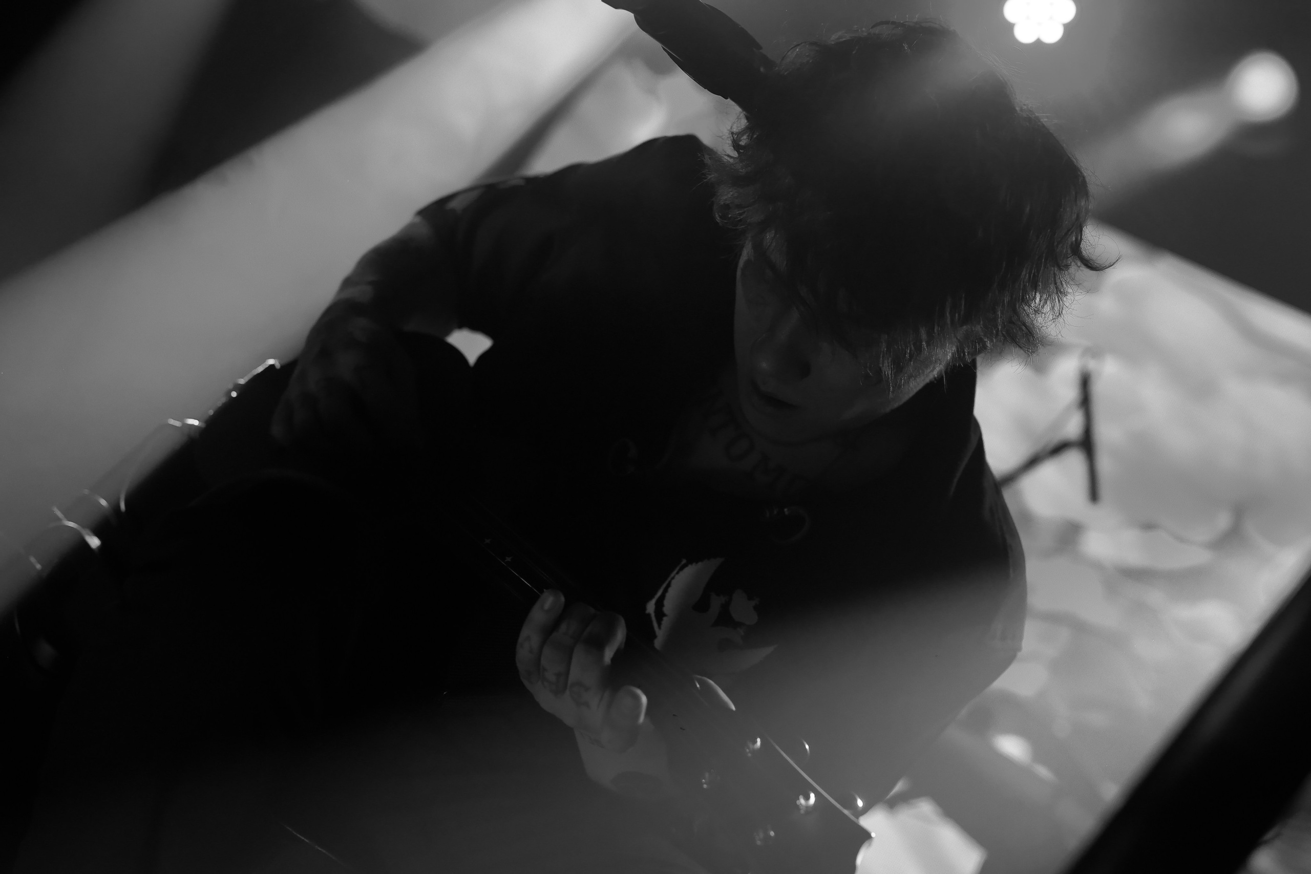 БЛАГОТВОРИТЕЛЬНЫЙ КОНЦЕРТ «ТРИ ДНЯ ДОЖДЯ» В 16 ТОННАХ