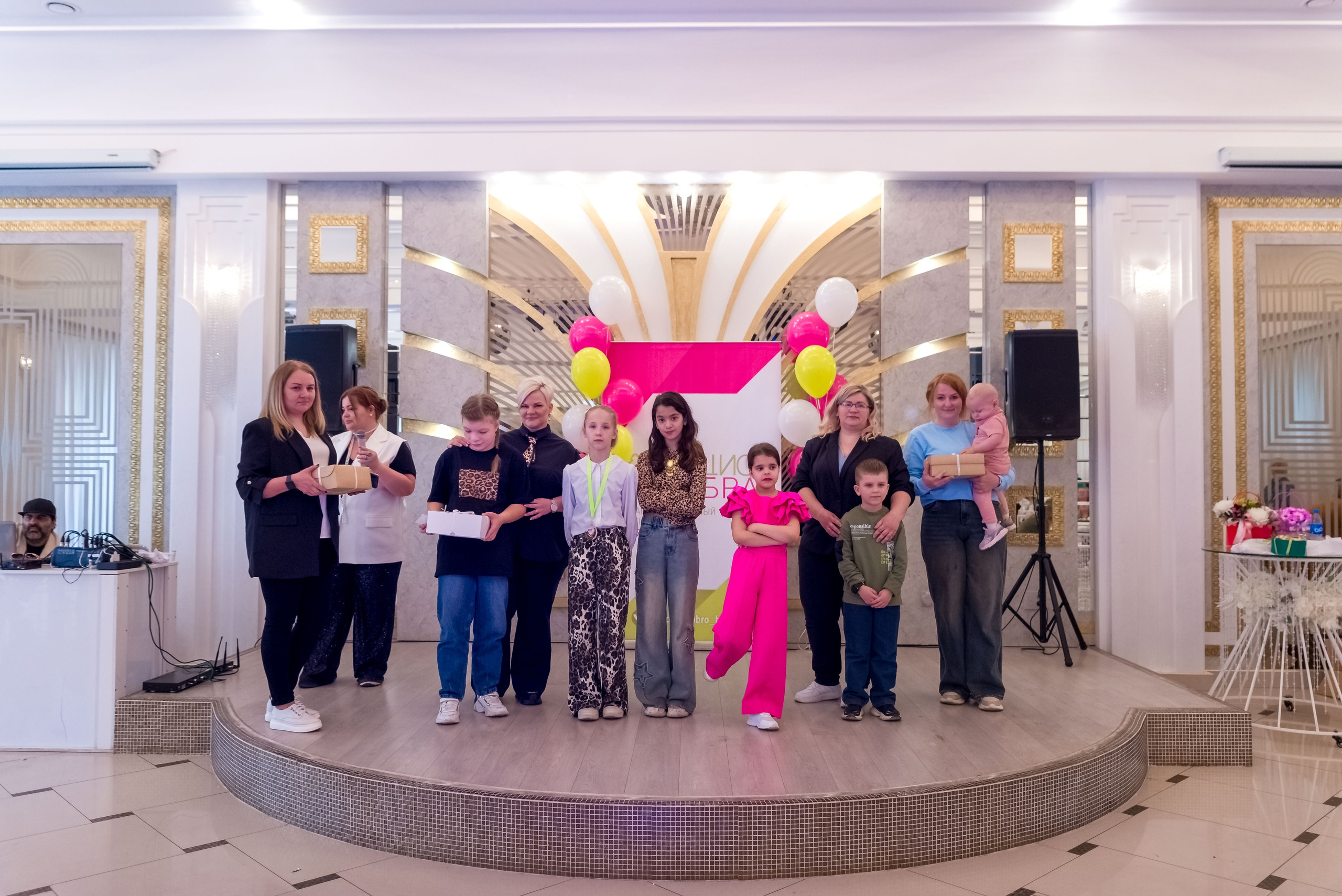 Фестиваль Ради мира от АУКЦИОН ДОБРА 🔥. Женский фотограф Крещение Венчание Москва Брянск