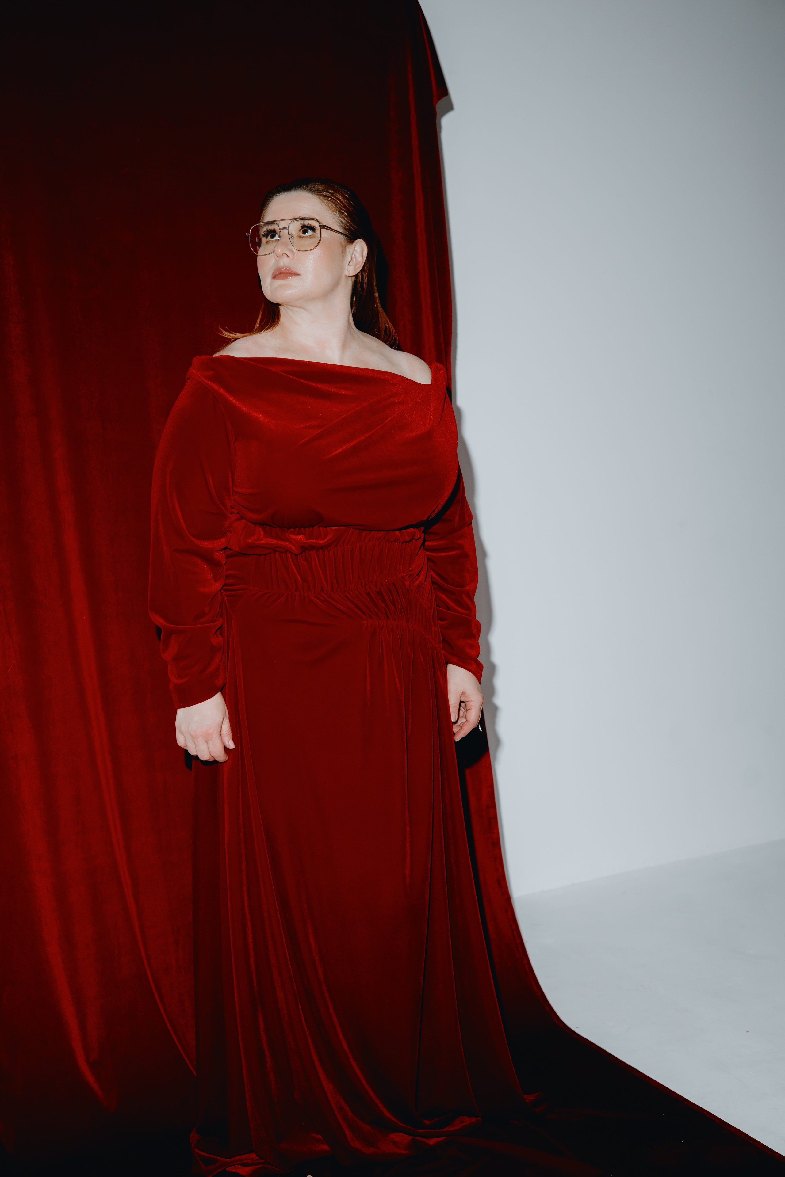 Backstage для журнала «Караван историй» с Юлией Куварзиной. Фотограф в Москве и Санкт-Петербурге Дарина