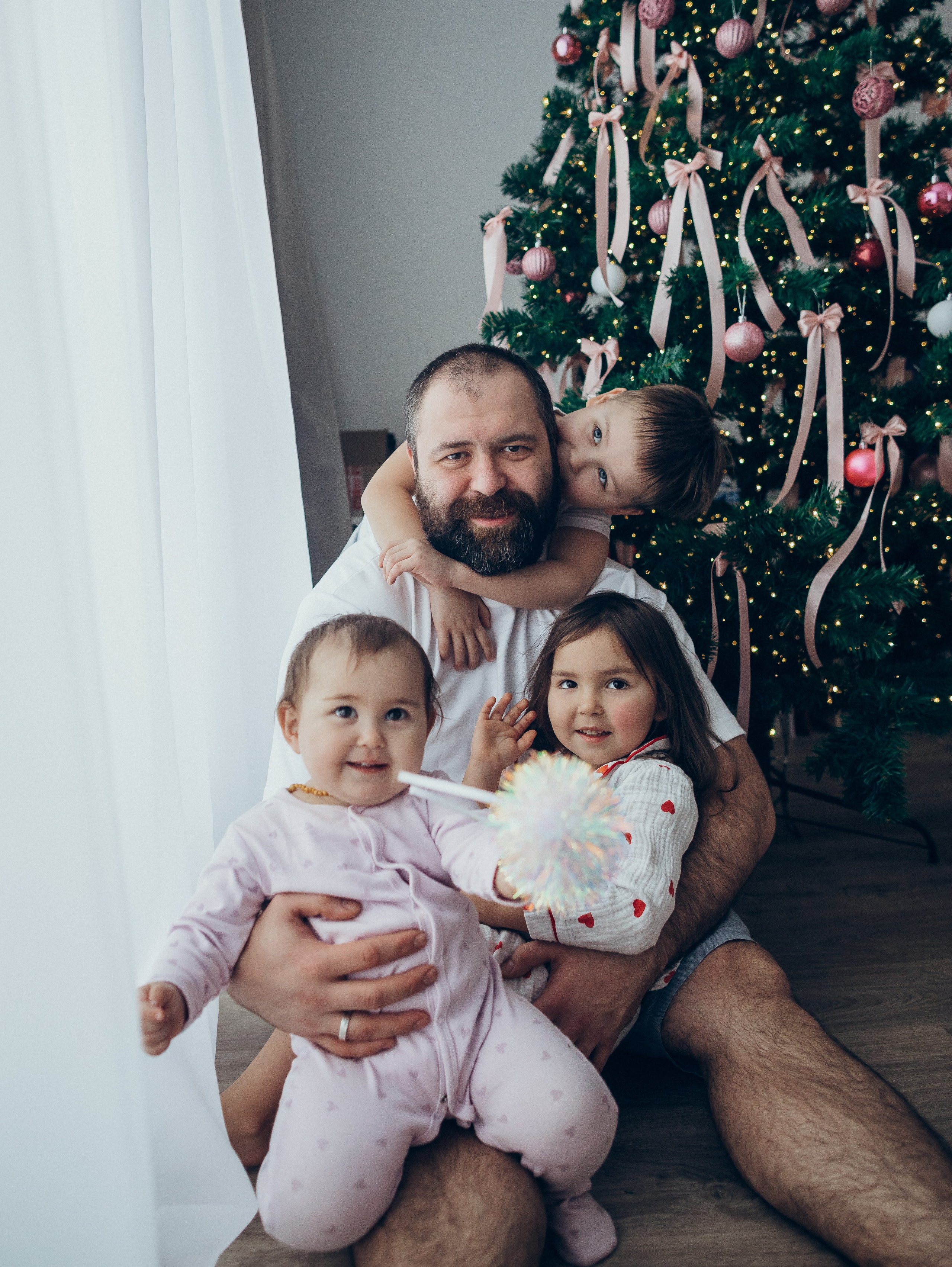 Искандер, Эльвира, Радмир, Камилла, Мия. Семейный фотограф новорожденных УФА Гульнара Зиновьева