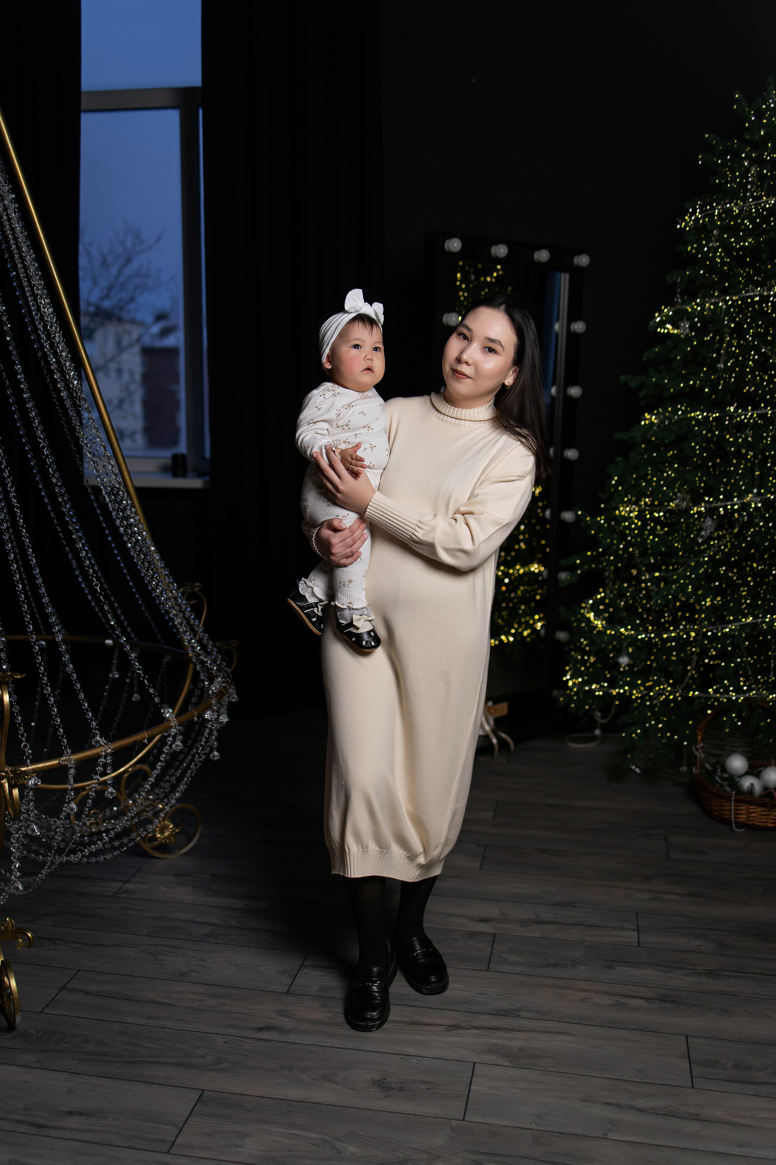 Ваши фотографии. Интерьерная фотостудия Background в Омске