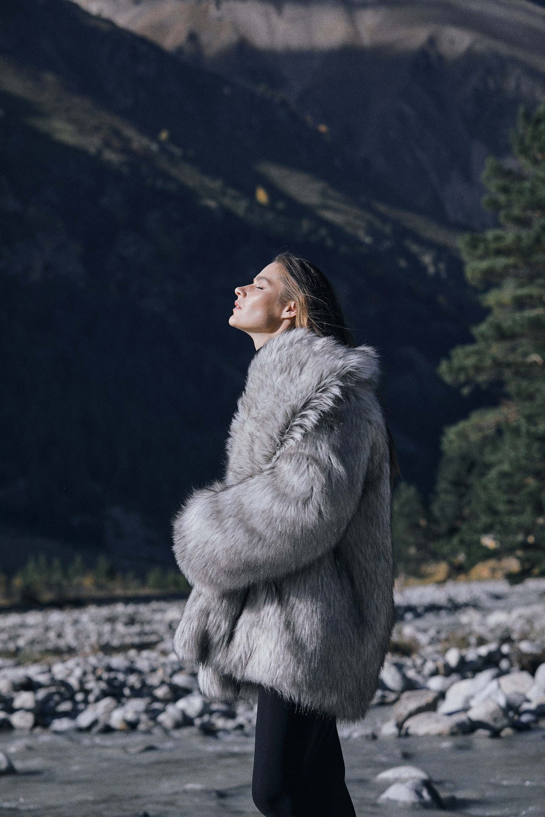 Имиджевая съемка для бренда. Фотограф Продюсер в горах КБР / Москва  Нальчик Горы