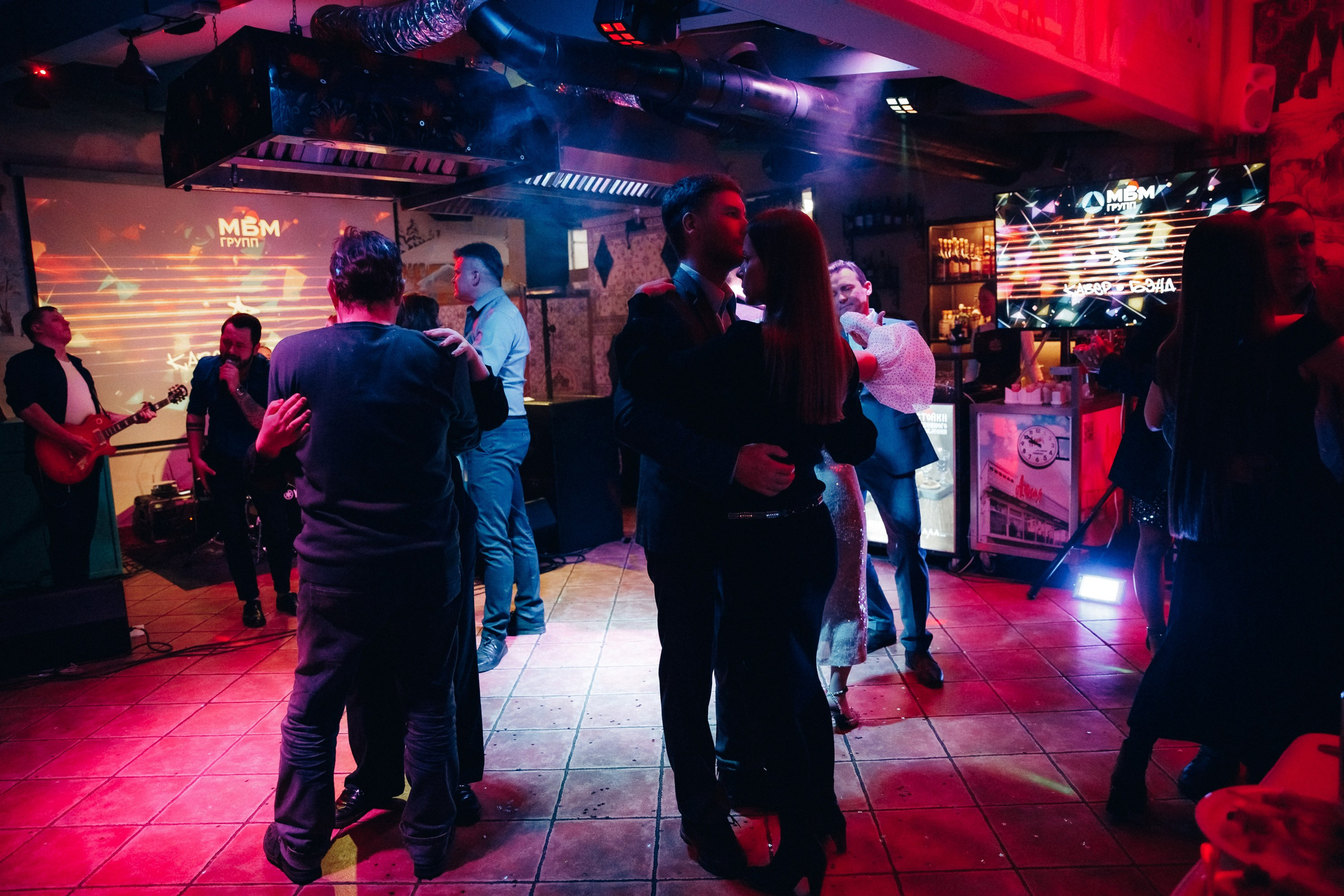 МБМ ГРУПП. Свадебный фотограф Дмитрий Воробьев Ярославль