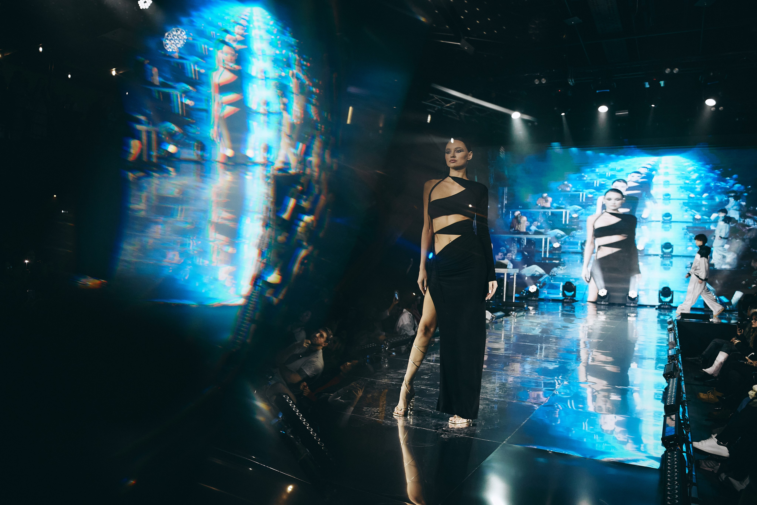 NEW ERA DESIGNER ANDREY PONOMAREV