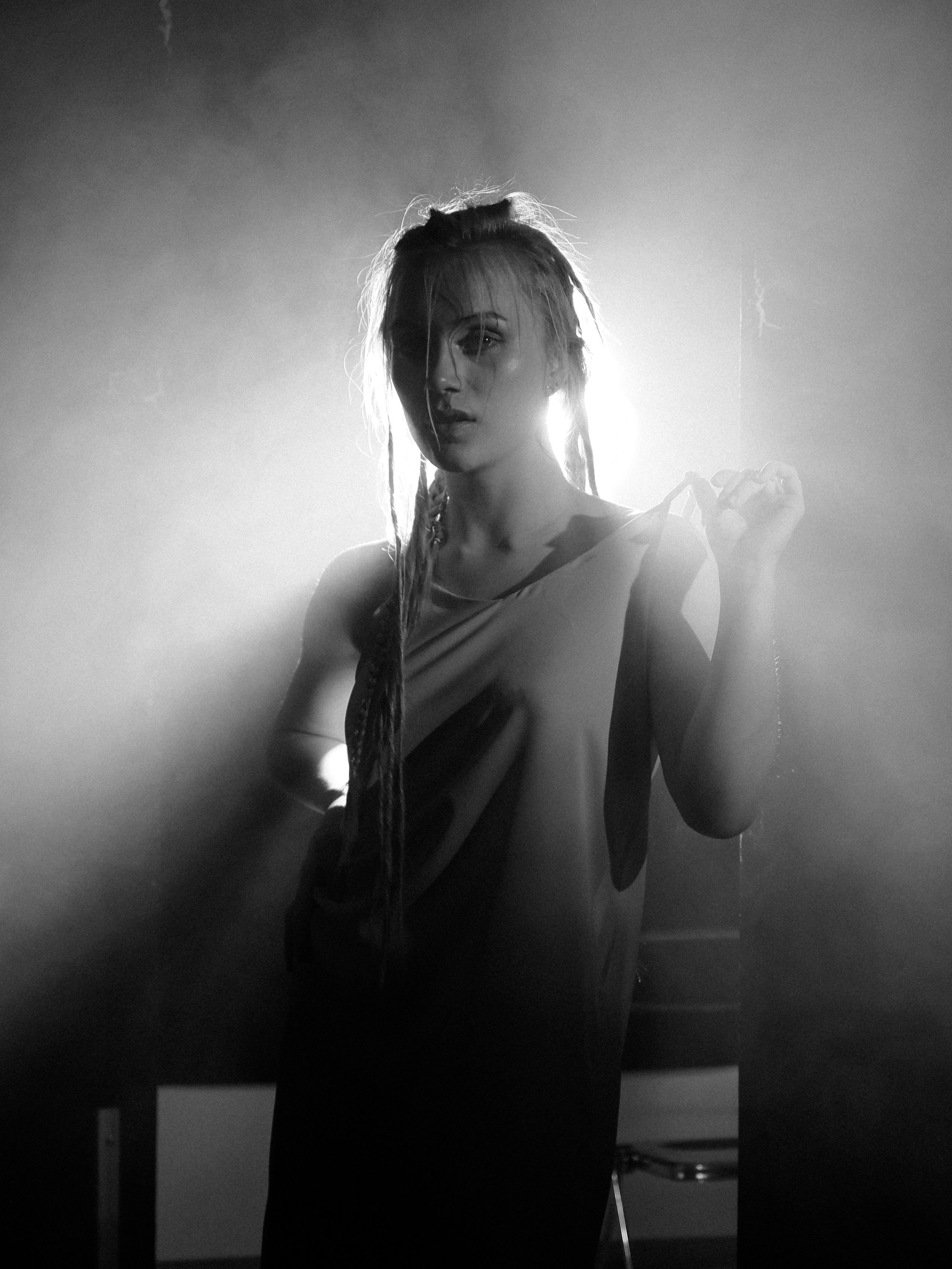 Студийный свет — дым. Фотограф Рязань. Семейный Свадебный фотограф