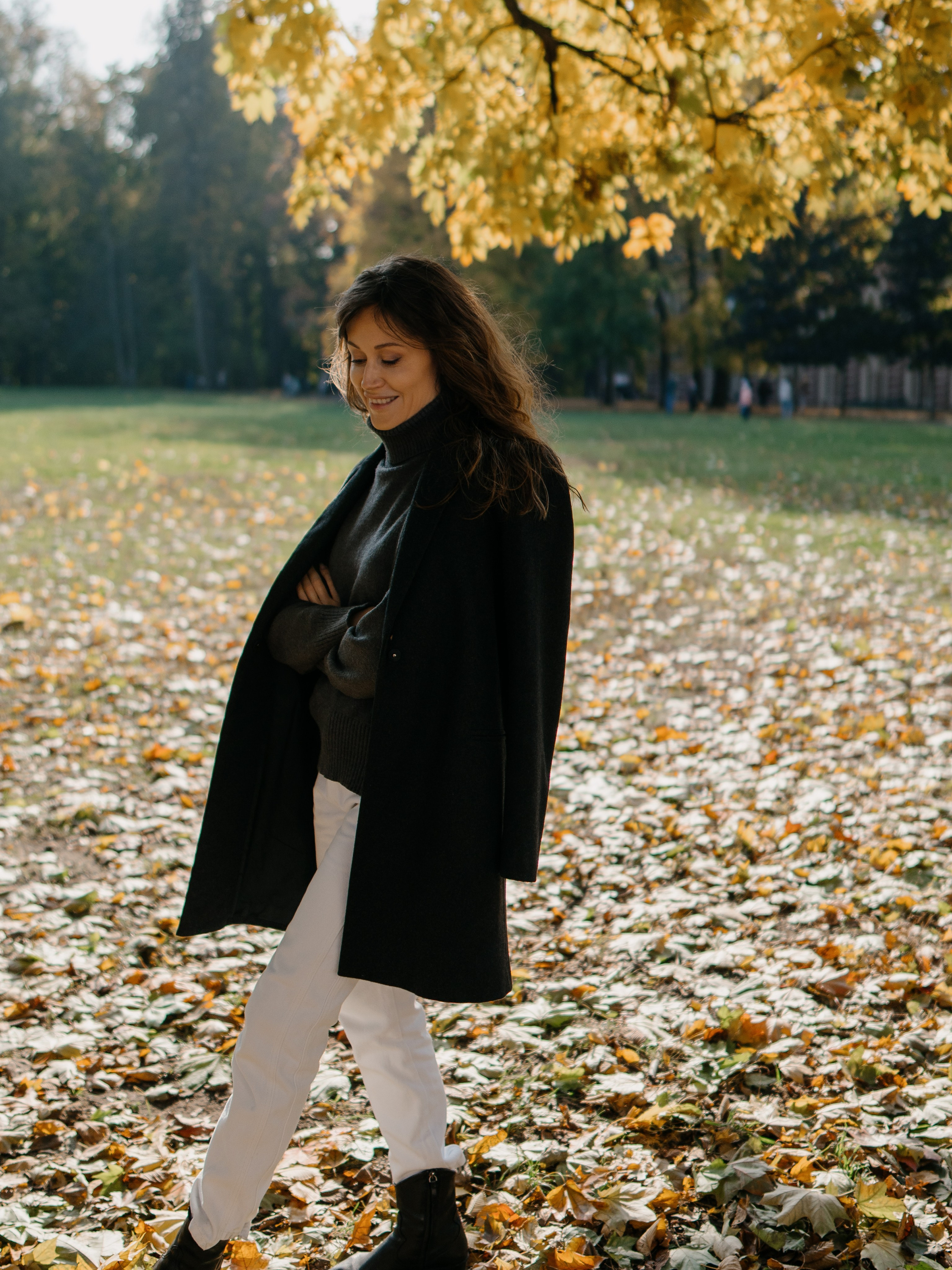 Прогулка в парке осенью