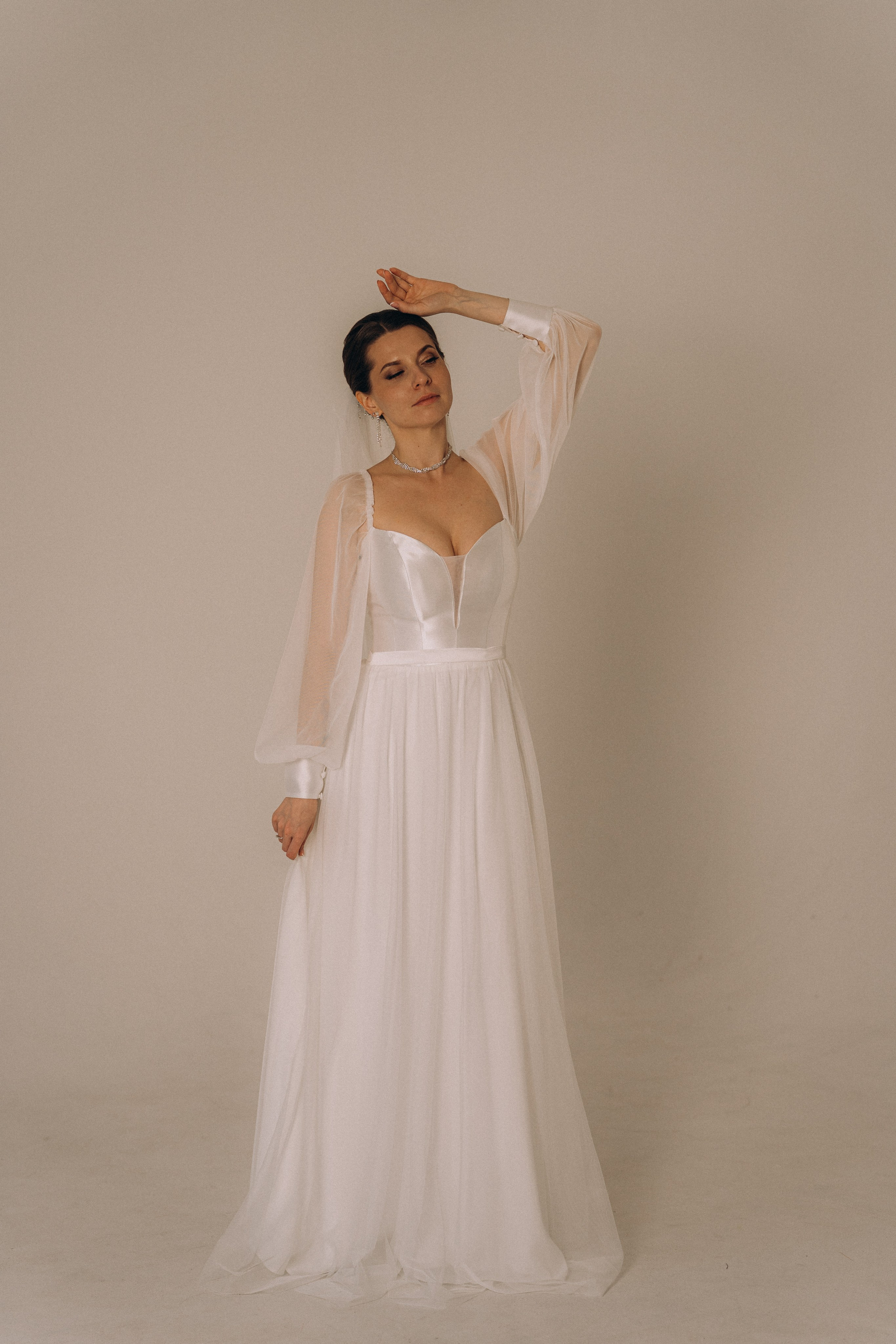 СВАДЕБНАЯ СЬЕМКА ВО ВТОРОМ ДВОРЦЕ (ДЕКАБРЬ) ТАКЖЕ СЬЕМКА В СТУДИИ НА ЧЕРНЫШЕВСКОЙ. Профессиональный фотограф, Санкт-Петербург — Виктория Богомолова