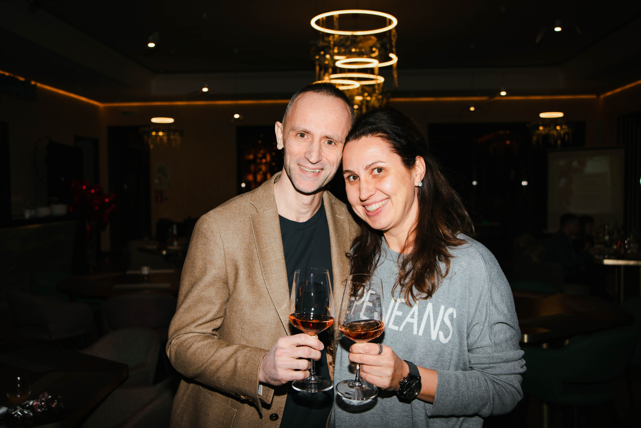 Праздник в стенах клубного пространства «Своя Среда». Ксения Glossa. Портретный и репортажный фотограф в Самаре