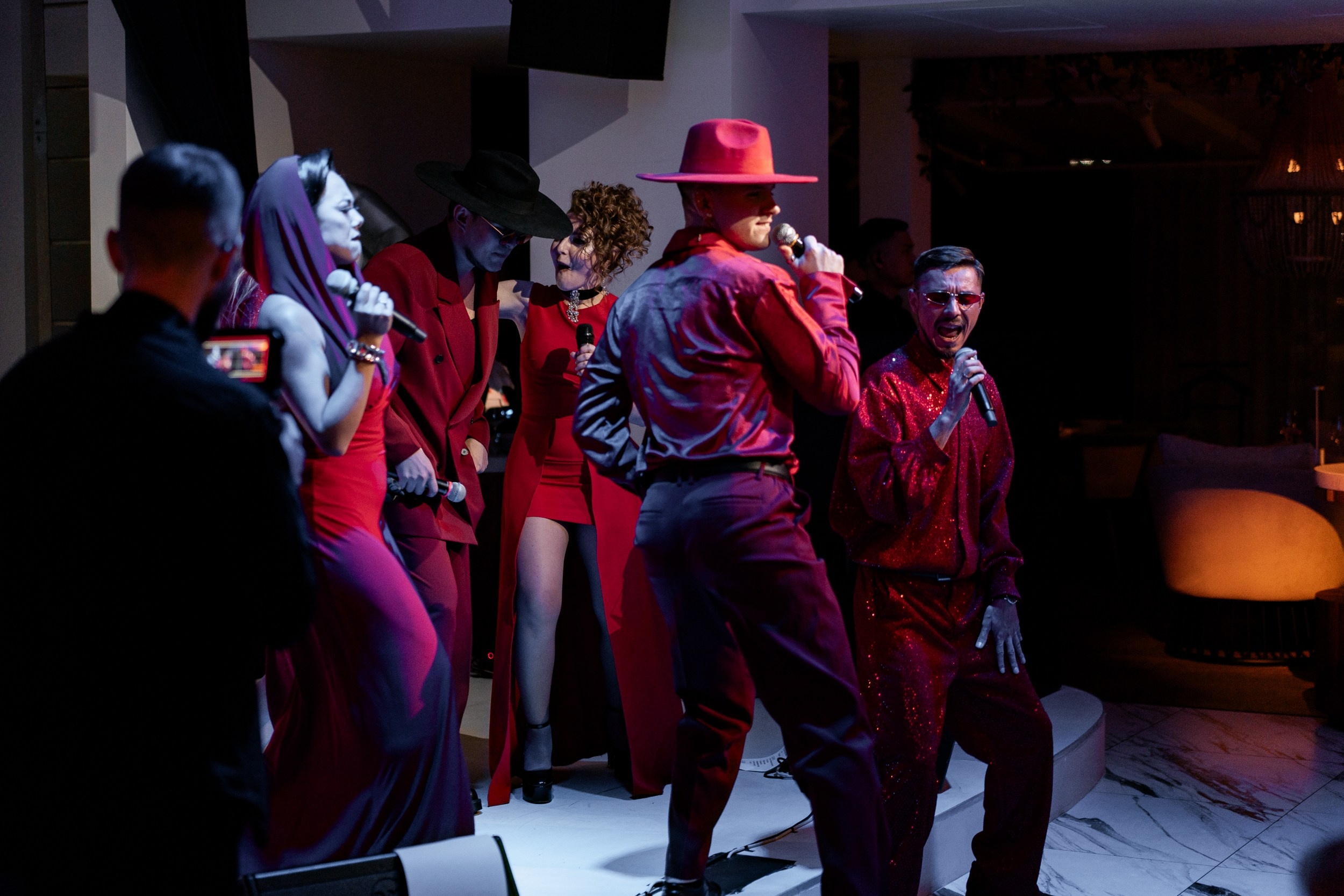 BIG GALA CONCERT. BENUAR Restaurant