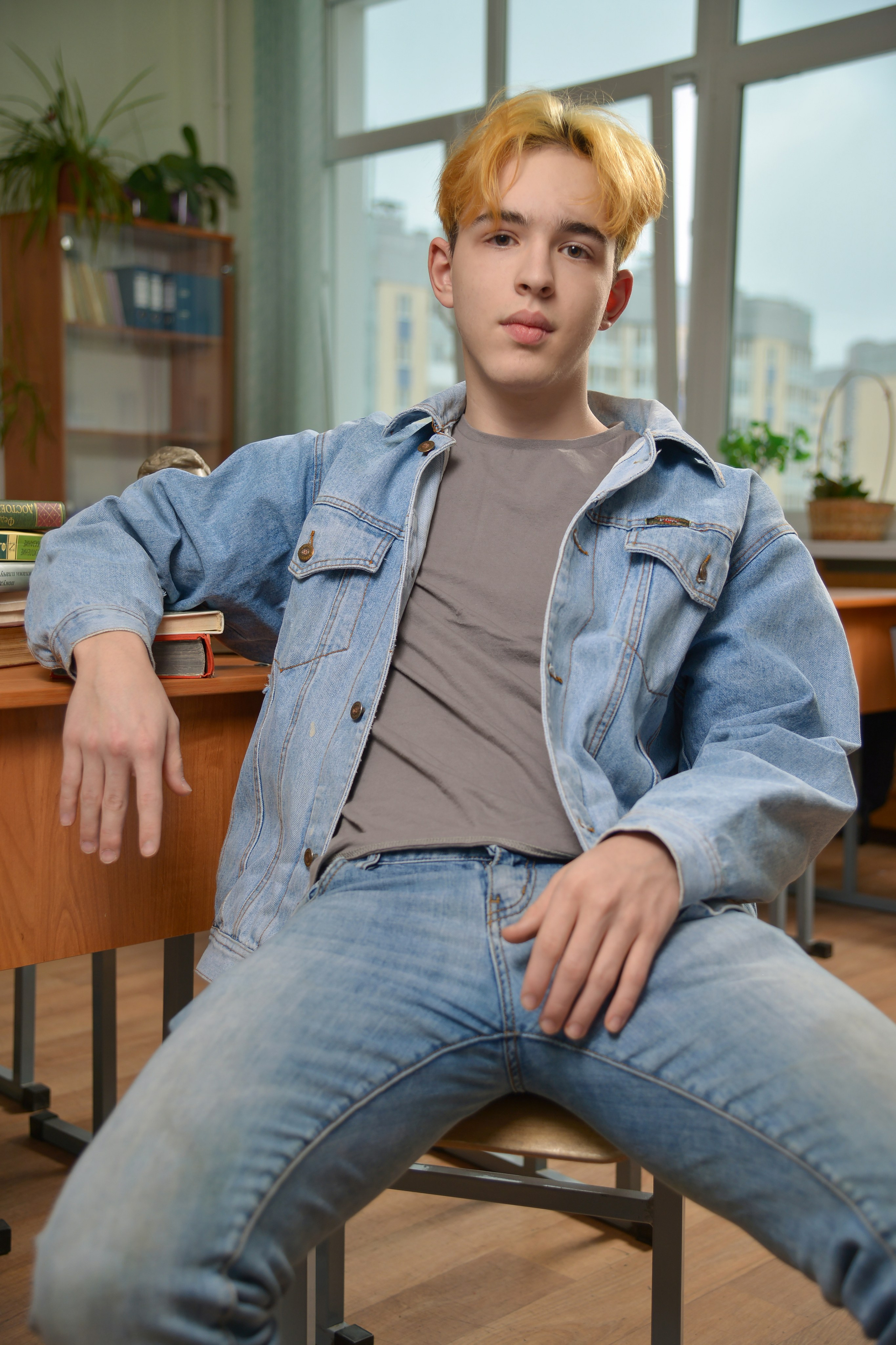 Портреты для выпускных альбомов. Фотограф в Санкт-Петербурге Артем Михайлов