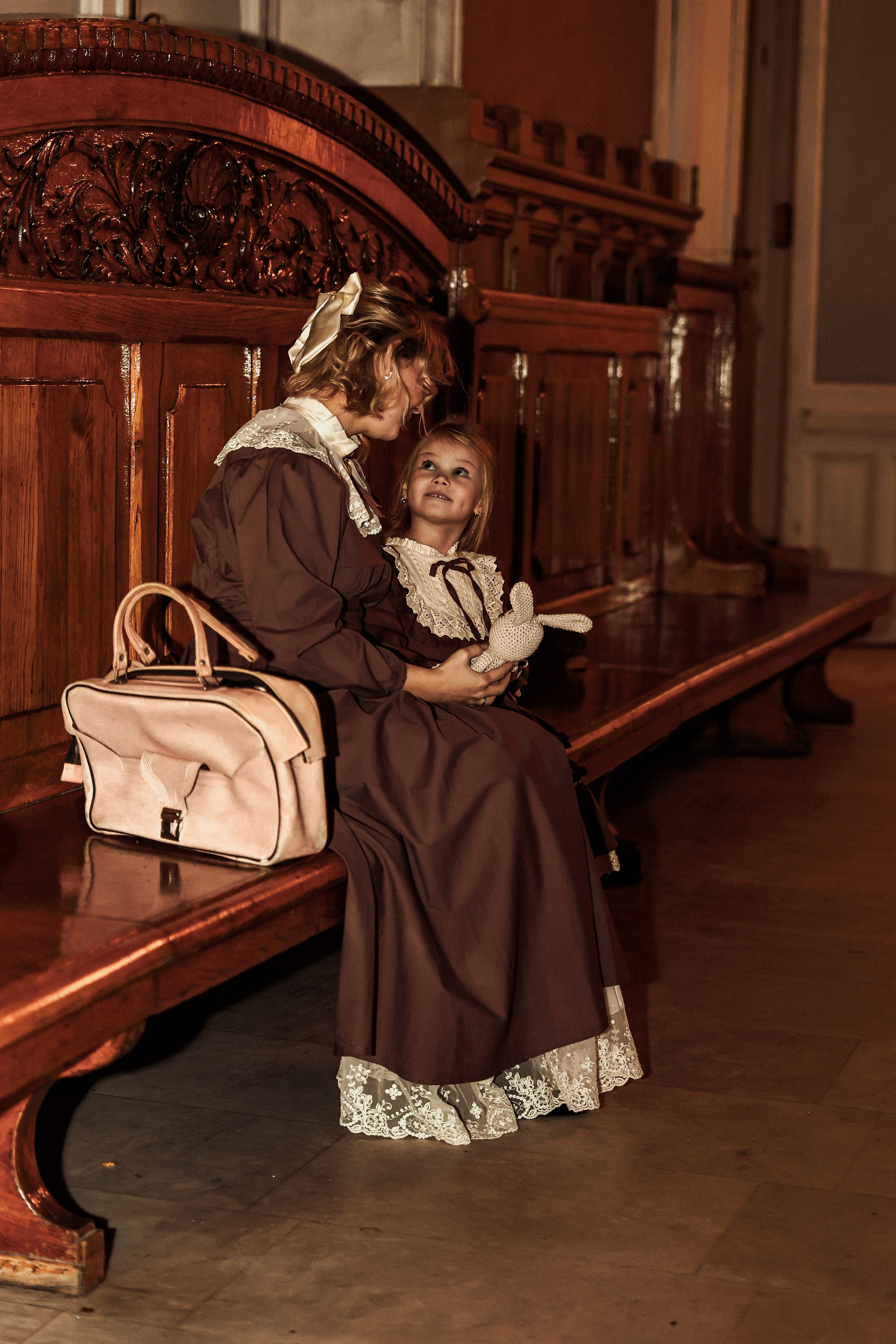 Ретро съемка на Витебском вокзале. Фотограф — Татьяна Кириллова, г. Санкт-Петербург