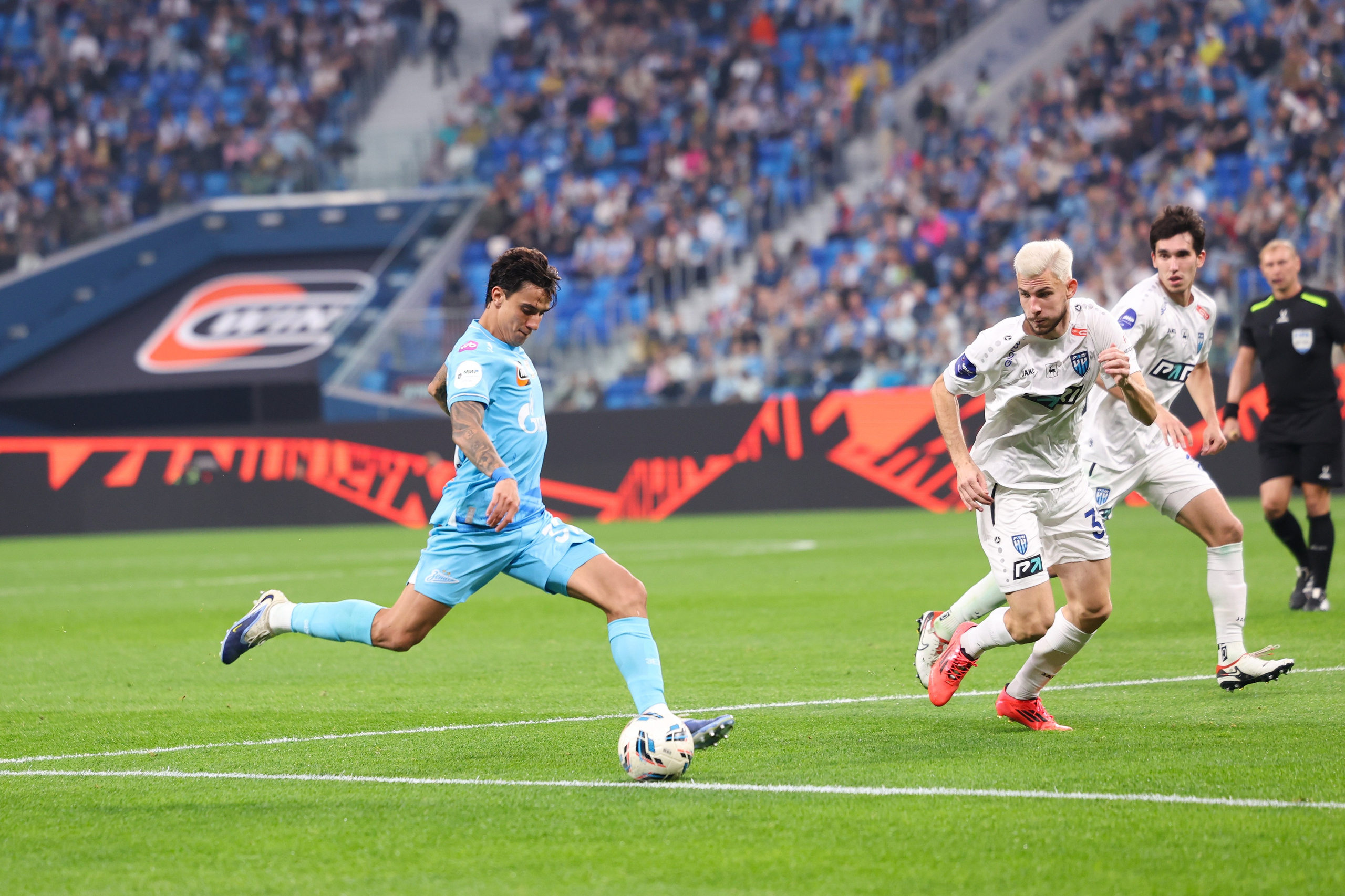 ФК «Зенит» — ФК «Пари НН» 30.08.2025. Спортивный и репортажный фотограф Антон Тереханов