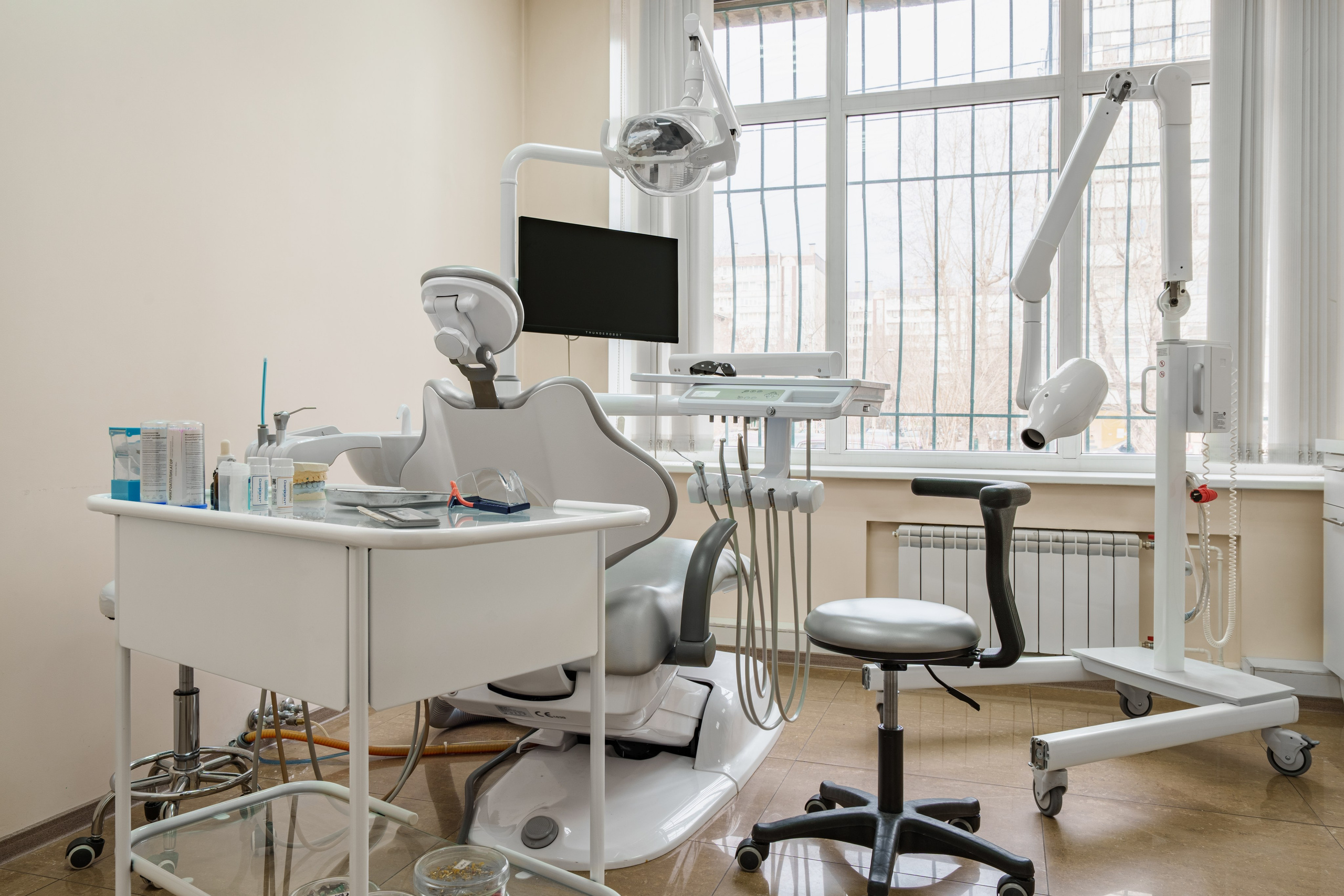 Интерьерная и контентная съемка стоматологии. Интерьерный фотограф и ретушер в Красноярске Денис Антропов