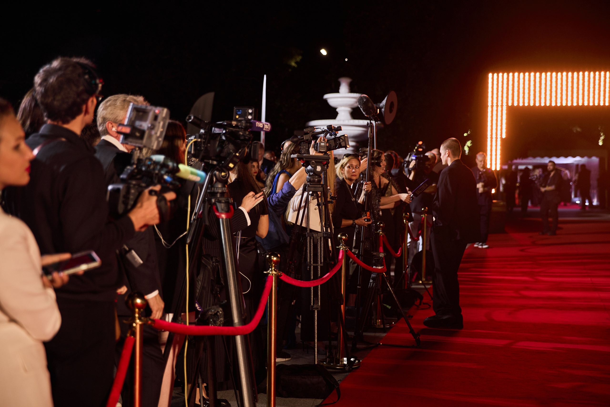 Фотосъемка репортажа кинофестиваля. Профессиональный фотограф в Сочи Виктория Джой. Обучение