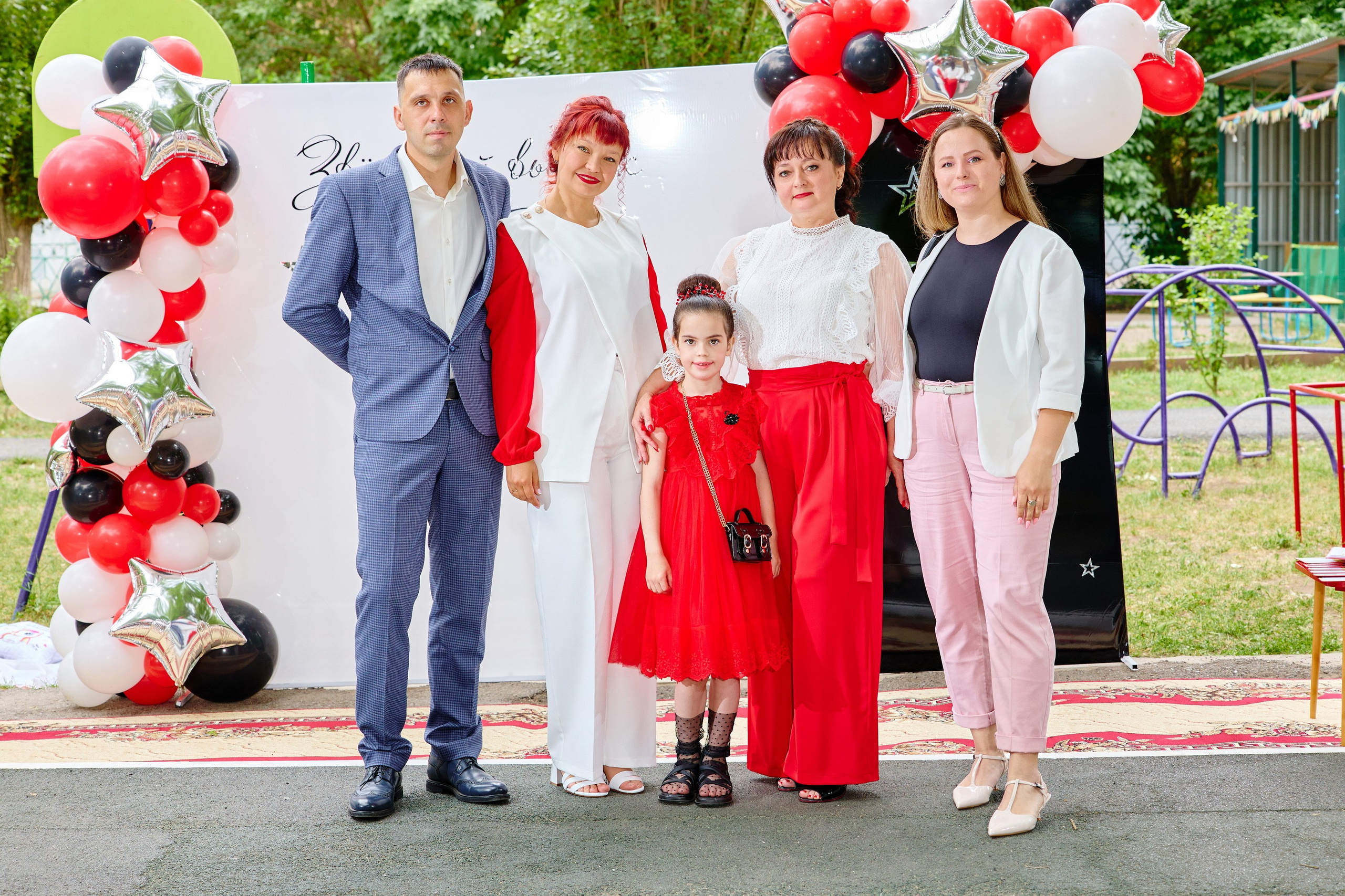 Выпускной 45 сад. Фотограф Выпускные альбомы Таганрог Сергей Коробченко