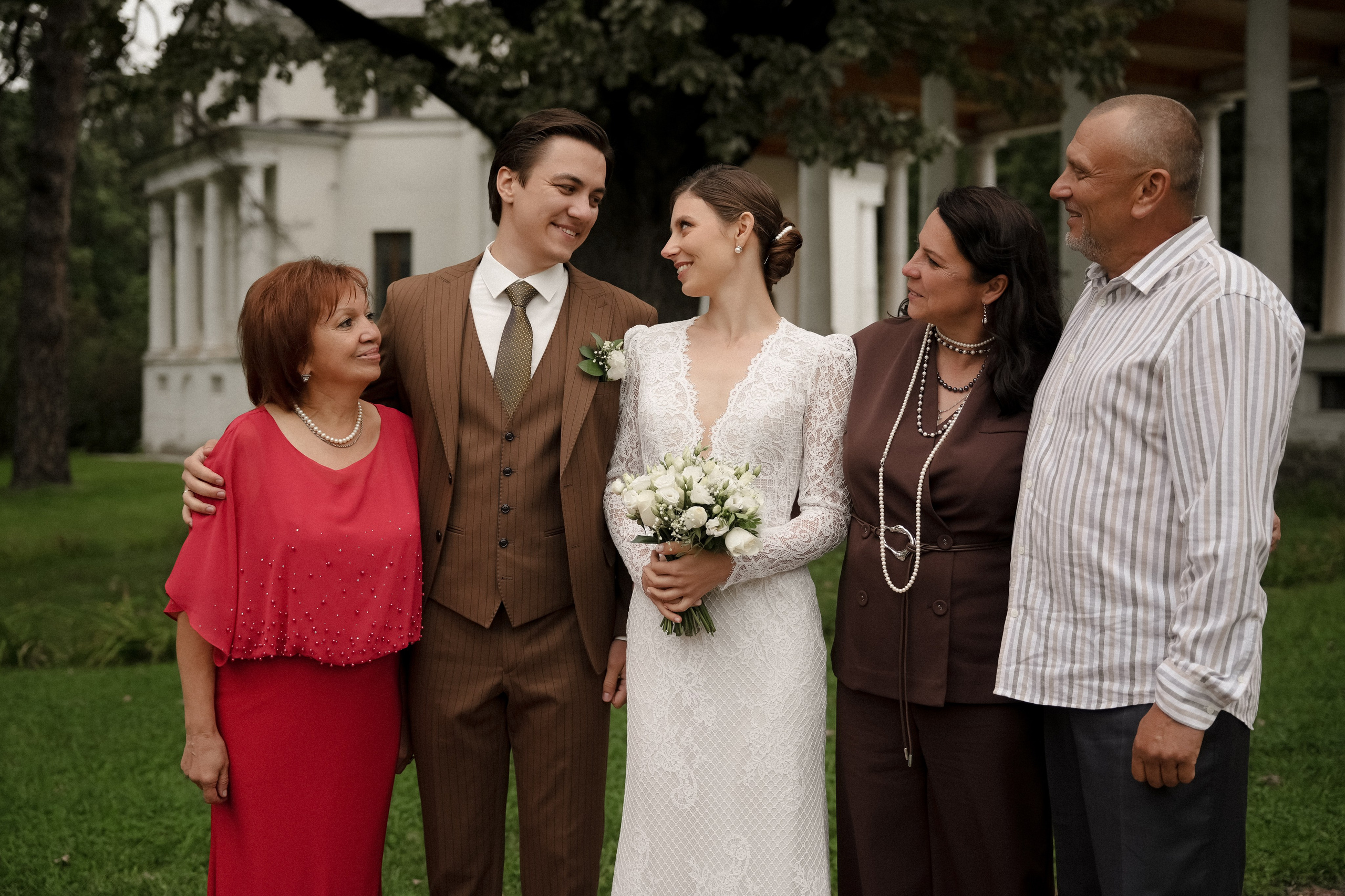 Динар и Анна