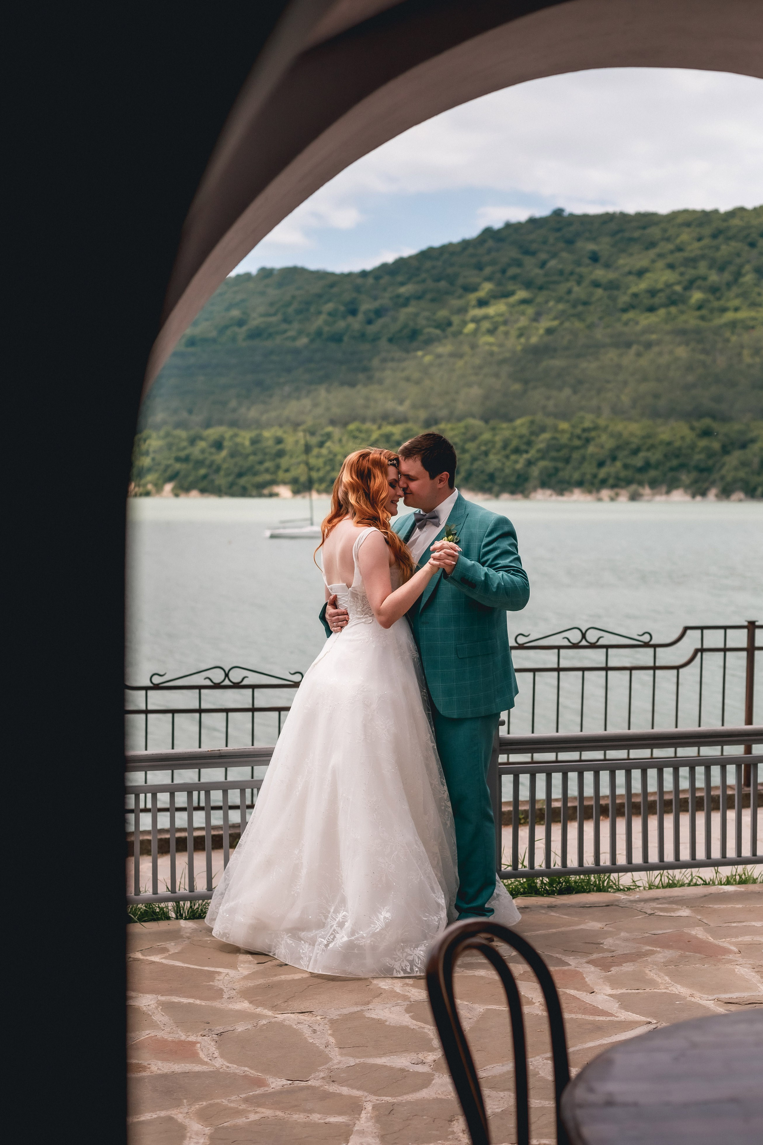 Константин и Анна. Абрау-Дюрсо. Фотограф в Москве Базанова Дарья