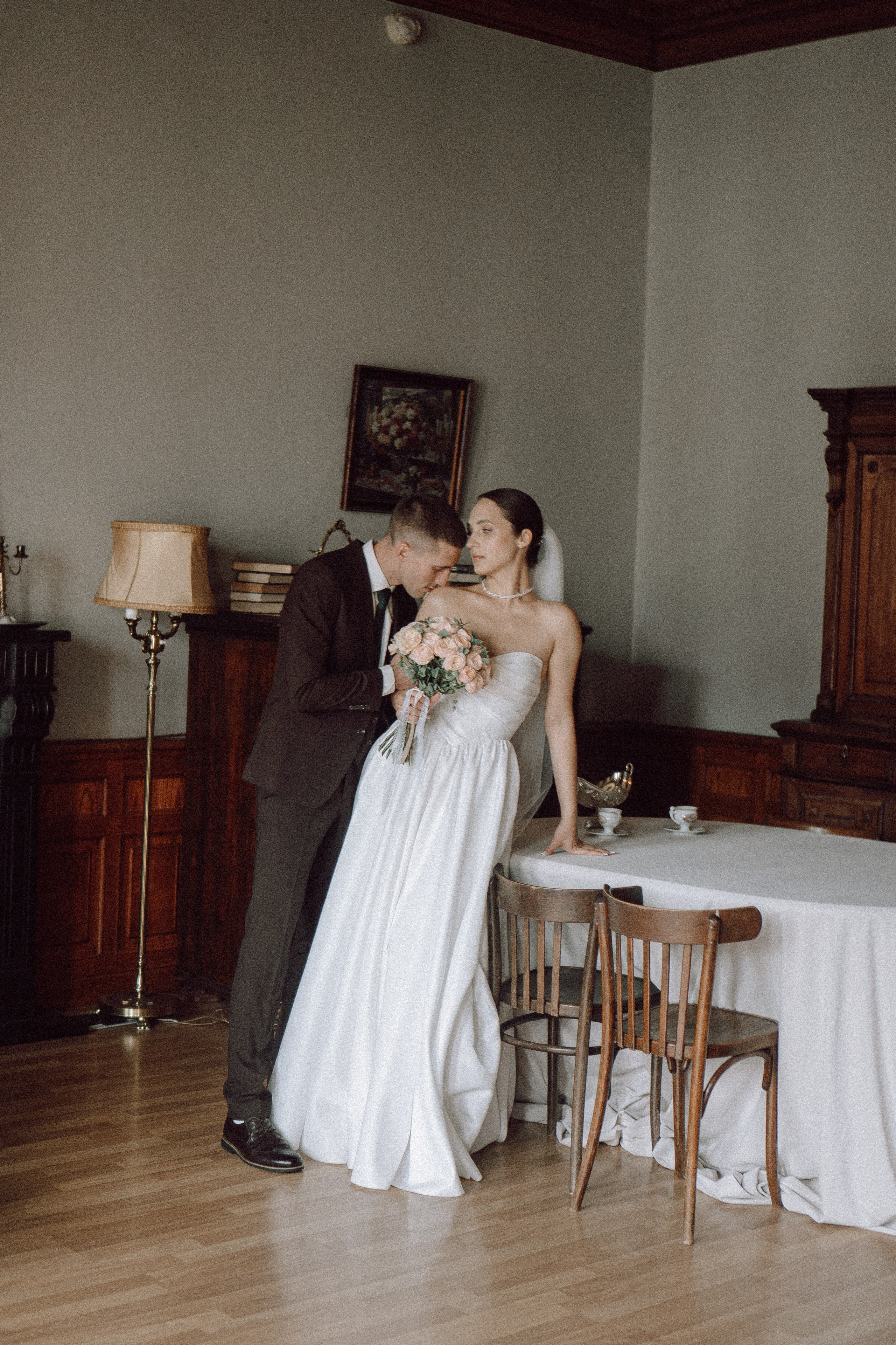 СВАДЕБНАЯ ПРОГУЛКА В САНТК-ПЕТЕРБУРГЕ (ИСАКИЕВСКИЙ СОБОР, ЗИМНЯЯ КАНАВКА, ЭРМИТАЖ И БОЛЬШАЯ МОРСКАЯ УЛИЦА). Профессиональный фотограф, Санкт-Петербург — Виктория Богомолова