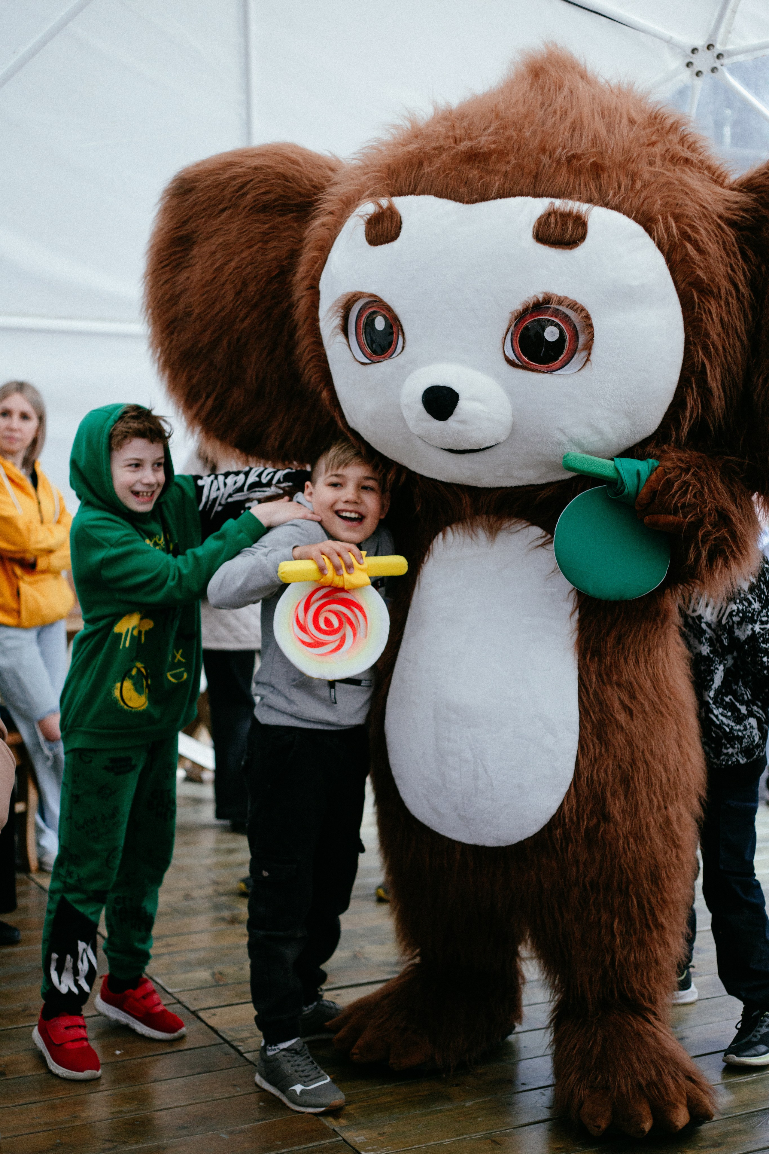 Выпускной в начальной школе. Арт-фотограф Крис Л. в Тобольске: портрет, семейные, свадьбы