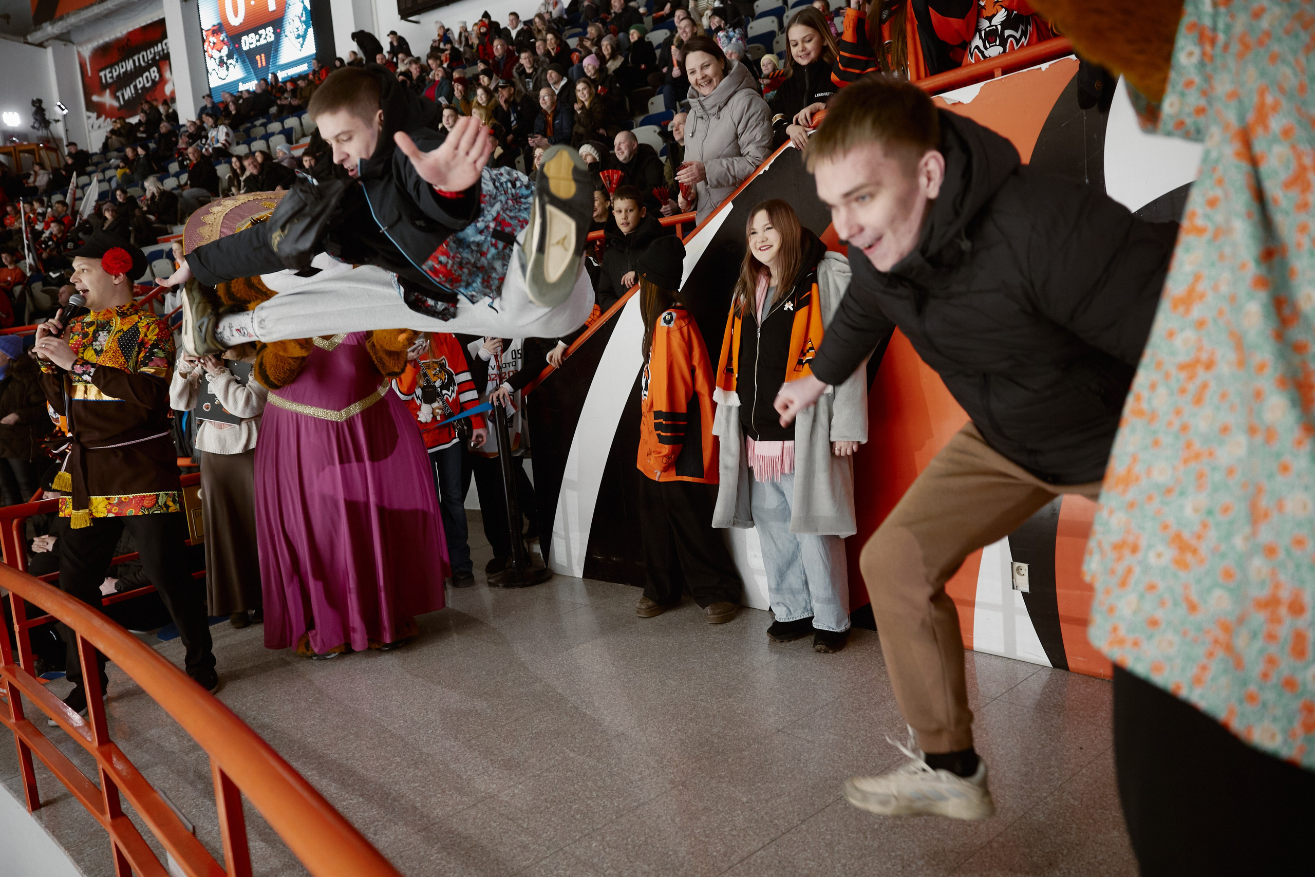 Домашние матчи ХК Амур. ФОТОГРАФ НА МЕРОПРИЯТИЕ ОТ СОЛЬ МЕДИА PRODUCTION