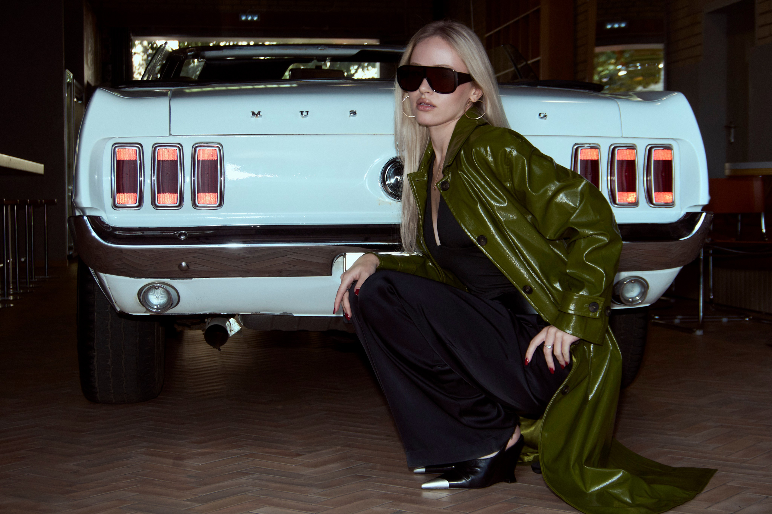 Машина. ALIZHURR