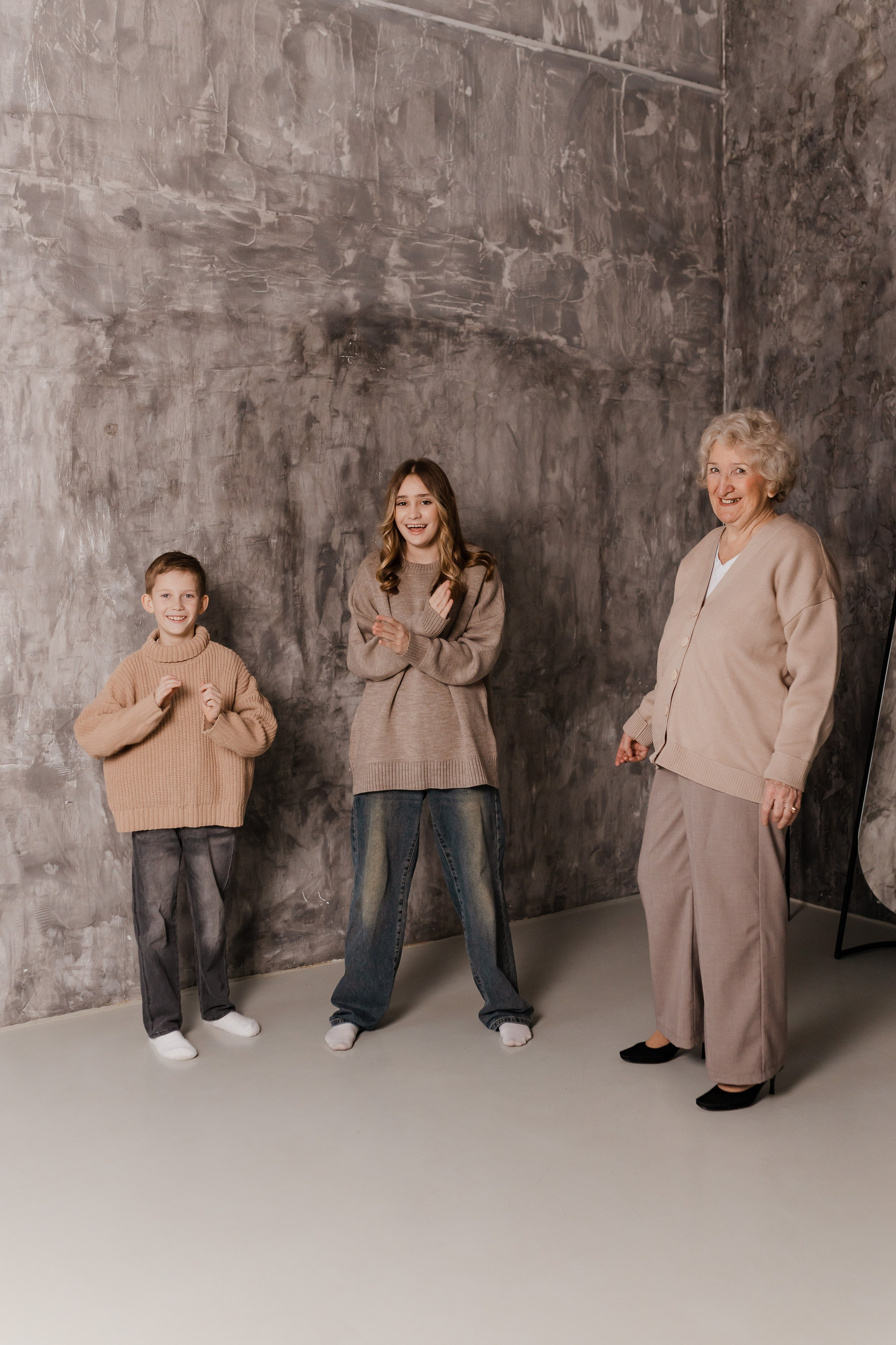 Любимая наша Бабушка). Семейный и детский фотограф в городе Подолск МО Крылова Ирина