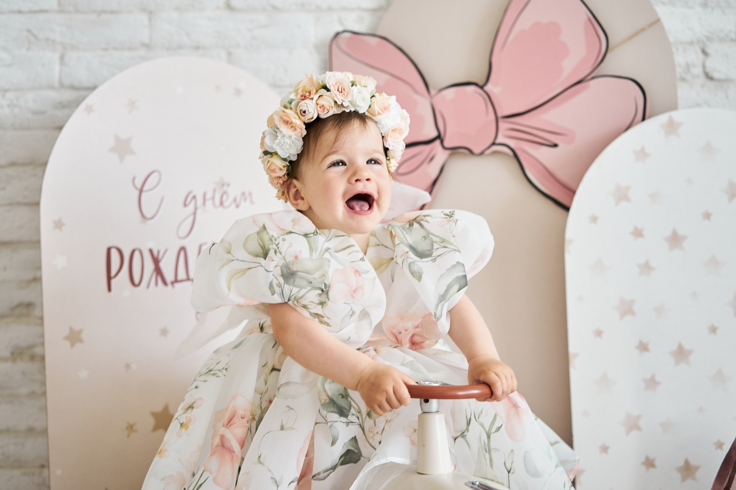 Семейная фотосессия в студии. Фотограф Екатеринбург Кокшарова Александра