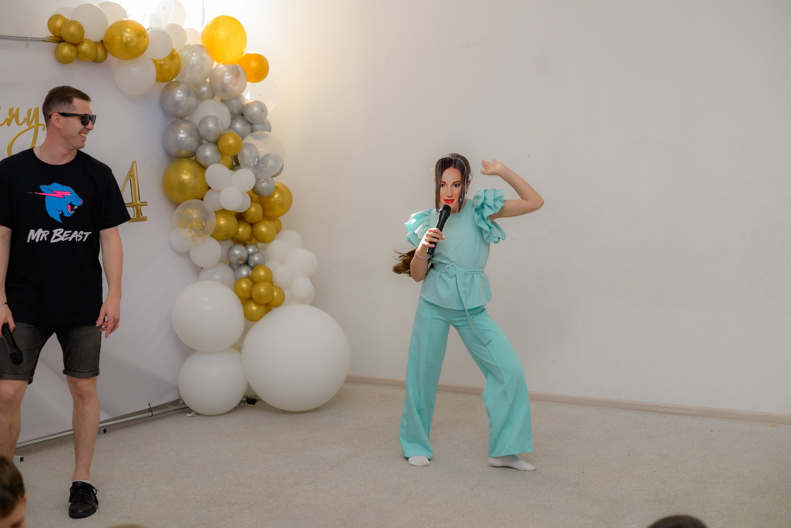 Выпускной 4классы. Выпускные книги Анапа Новороссийск Краснодар