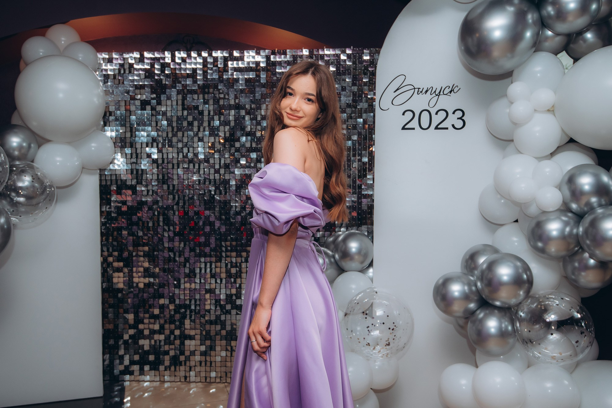 Выпускной 9-11классы. Выпускные книги Анапа Новороссийск Краснодар